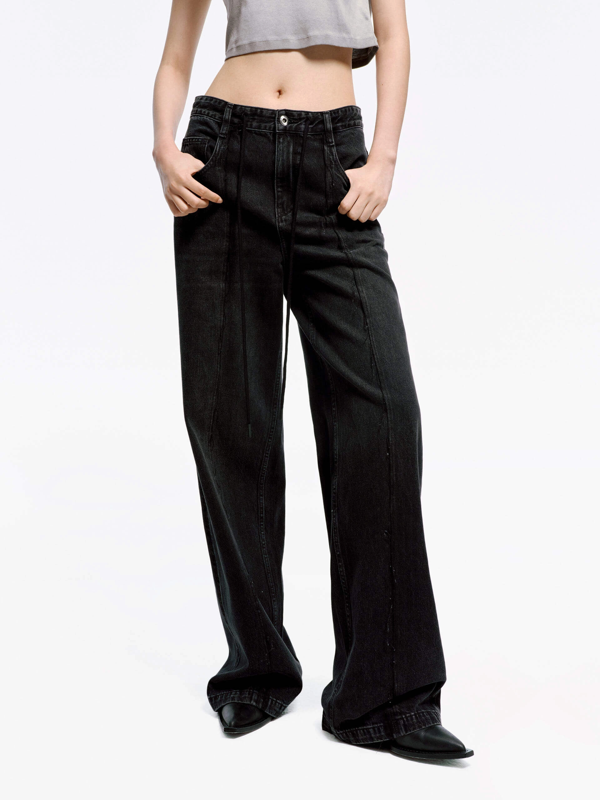 Tapered Leg Profile Seams Detail Cotton Jeans