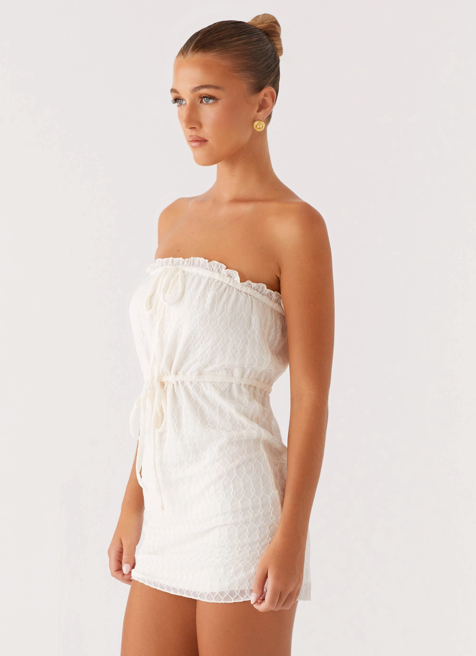 Modern Silhouette Everyday-Use Alina Mini Dress - Ivory