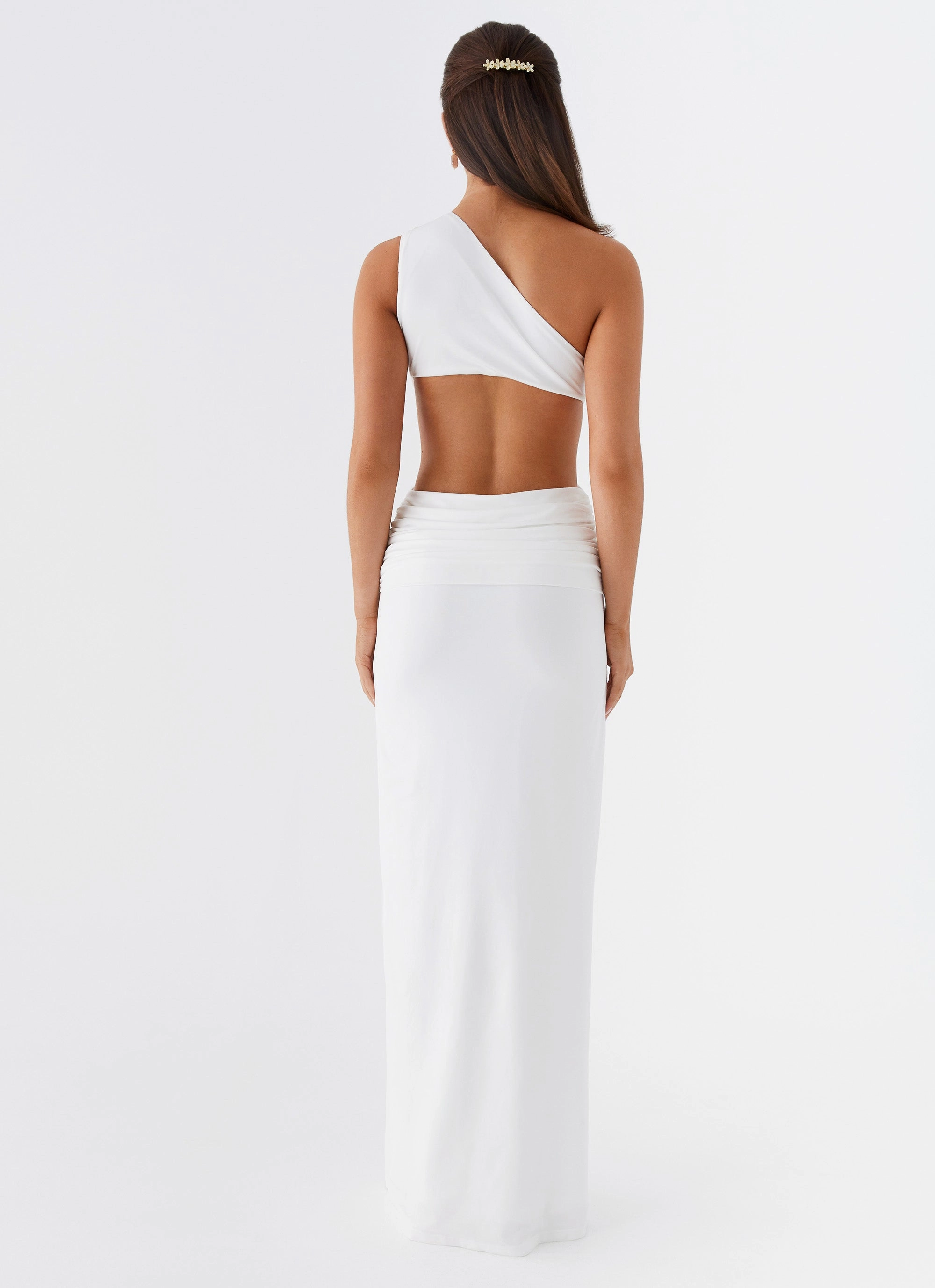 Lovesome Rosa Maxi Dress - White Sleek long-sleeve dress