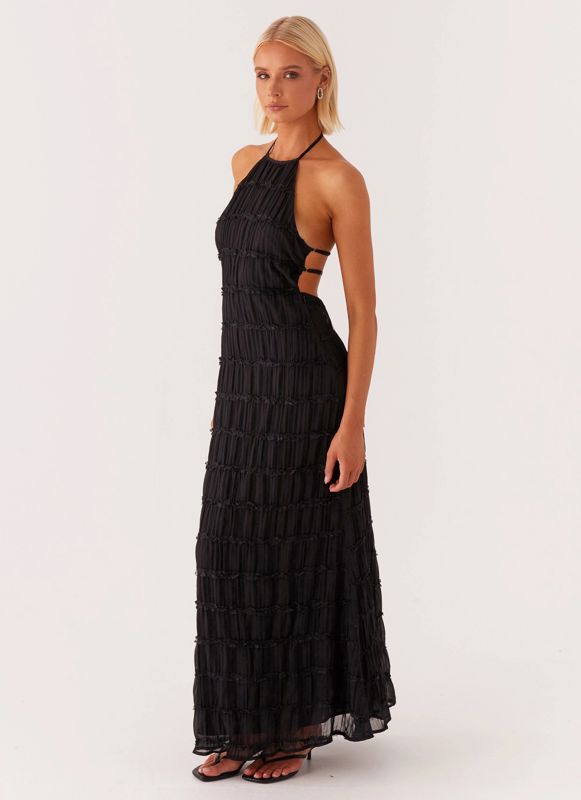 Comfortable fit for outings Chilly Comfort Aullie Maxi Dress - Black