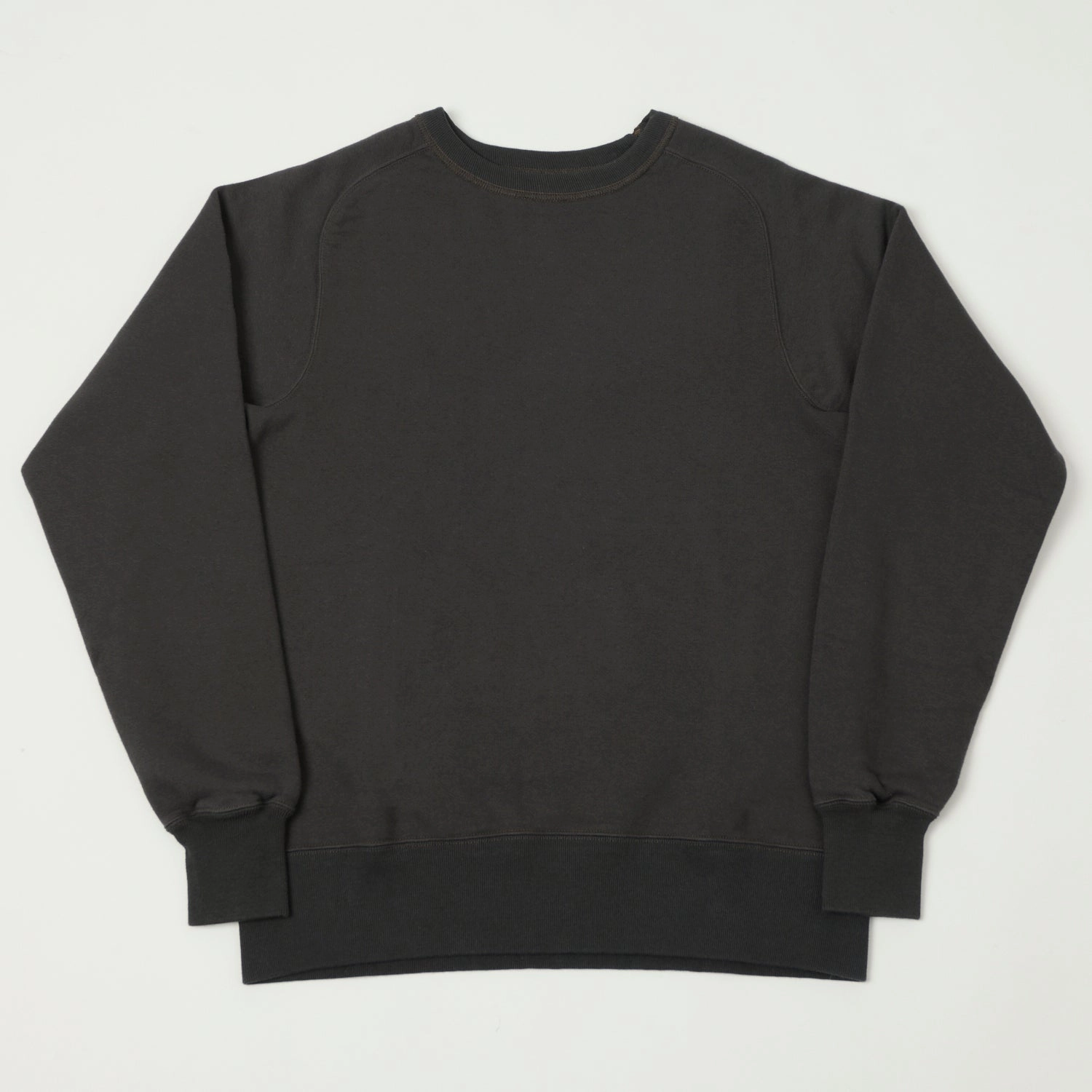 Buzz Rickson's Raglan Sleeve Freedom Sweatshirt - Black Date night Casual Comfort