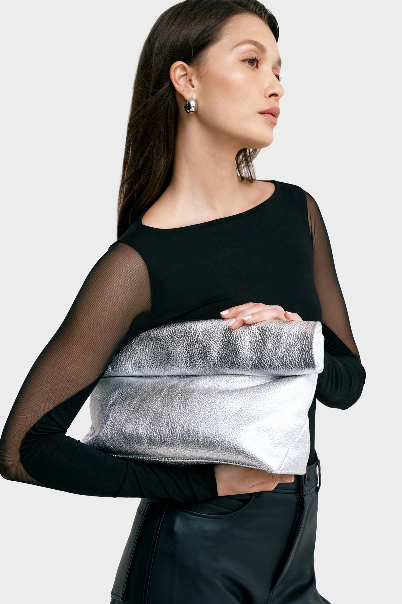 Flora Clutch Trend Texture Comfy and Cozy