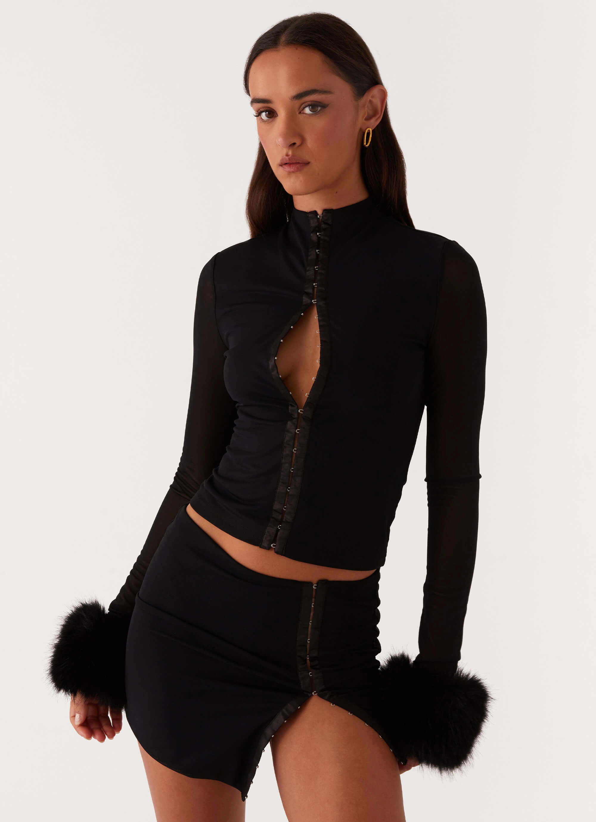 Tayanna Fur Trim Long Sleeve Top - Black Chilly Day Layers Air Layer