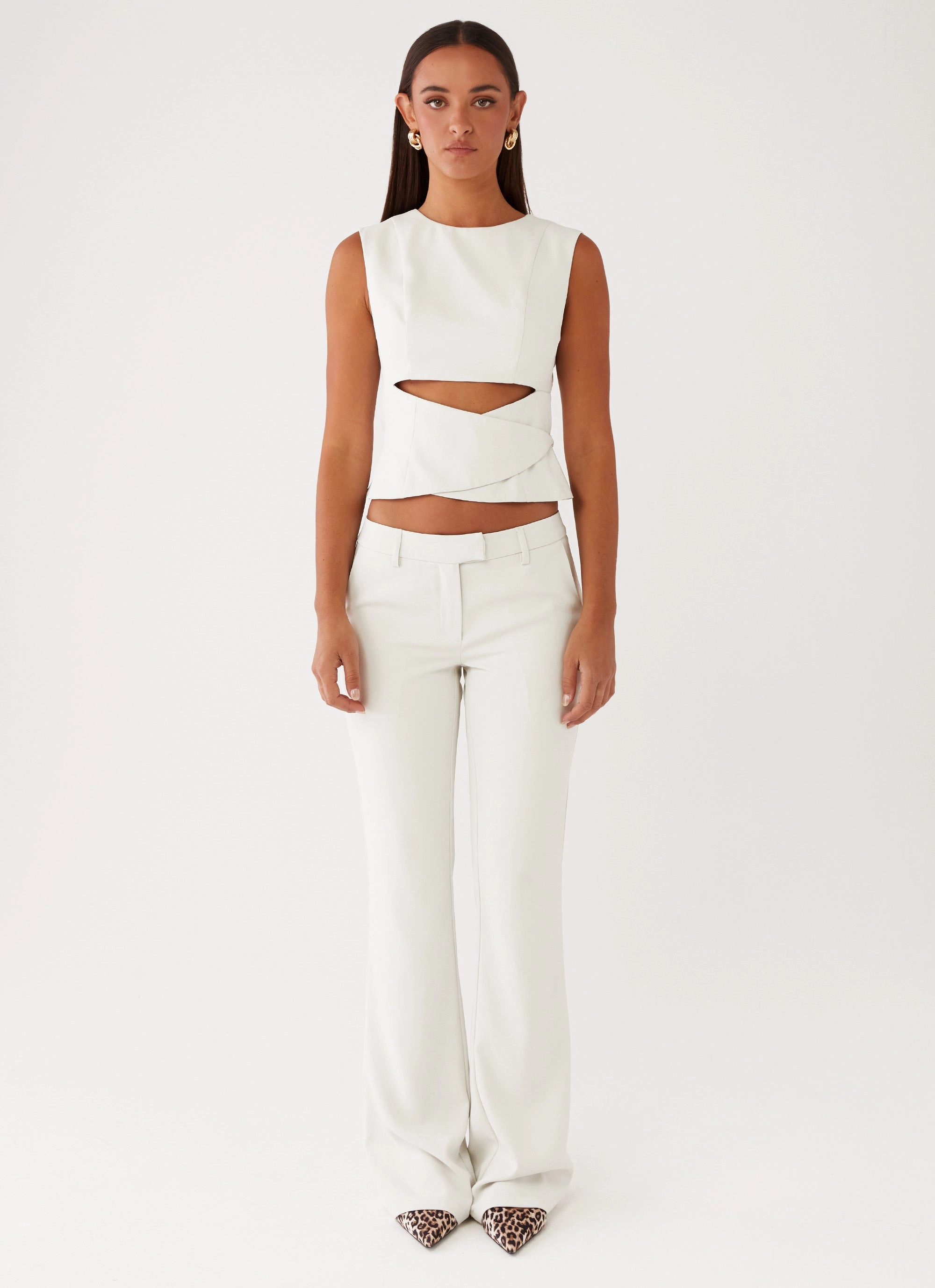 Clean Touch Cyra Wrap Top - Ivory
