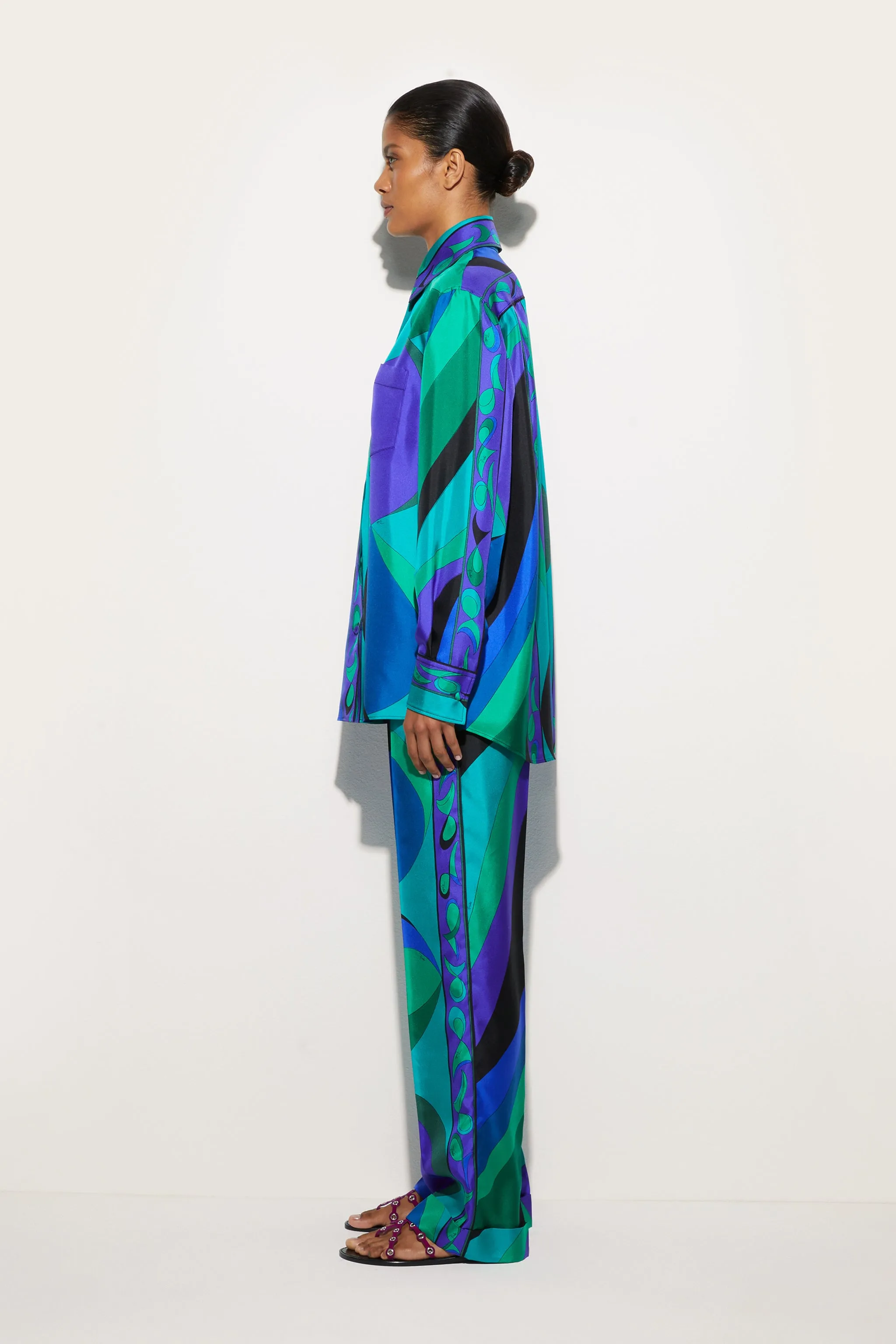 Quick Release Placket Snag Resistant Fabric Pesci Print Silk Oversized Shirt