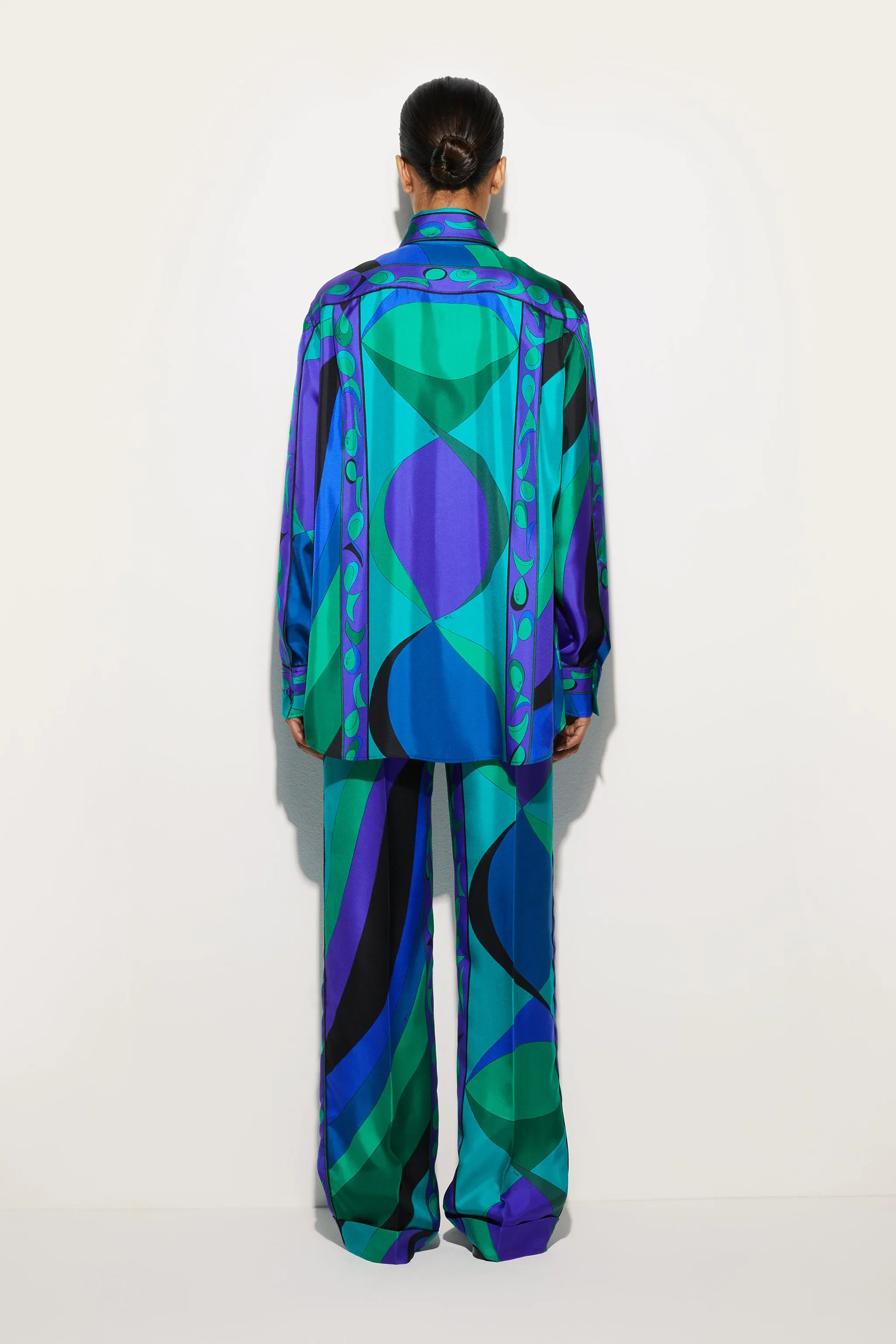 Pesci Print Silk Oversized Shirt Thermoregulating Layer