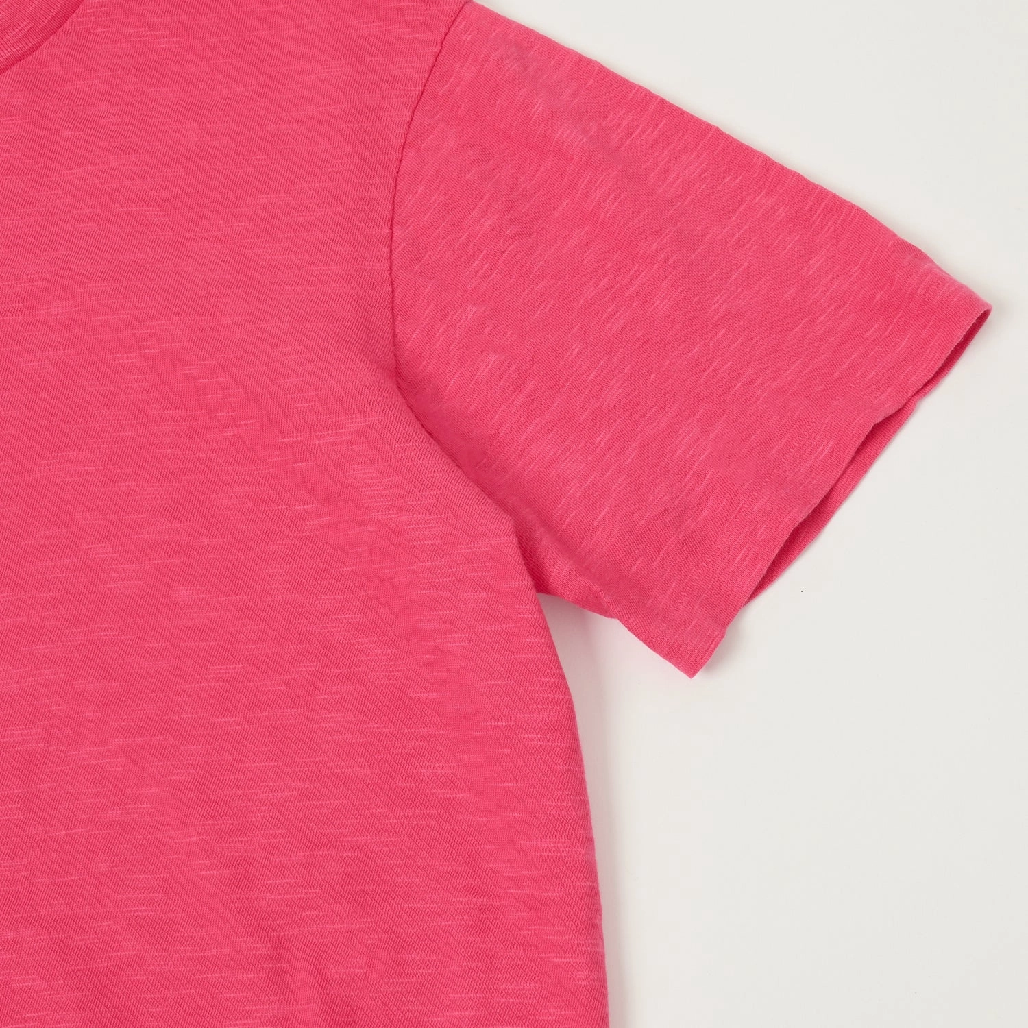 Breathable Wearable dry cleanable Velva Sheen Rolled Crew Neck T-Shirt - Pink