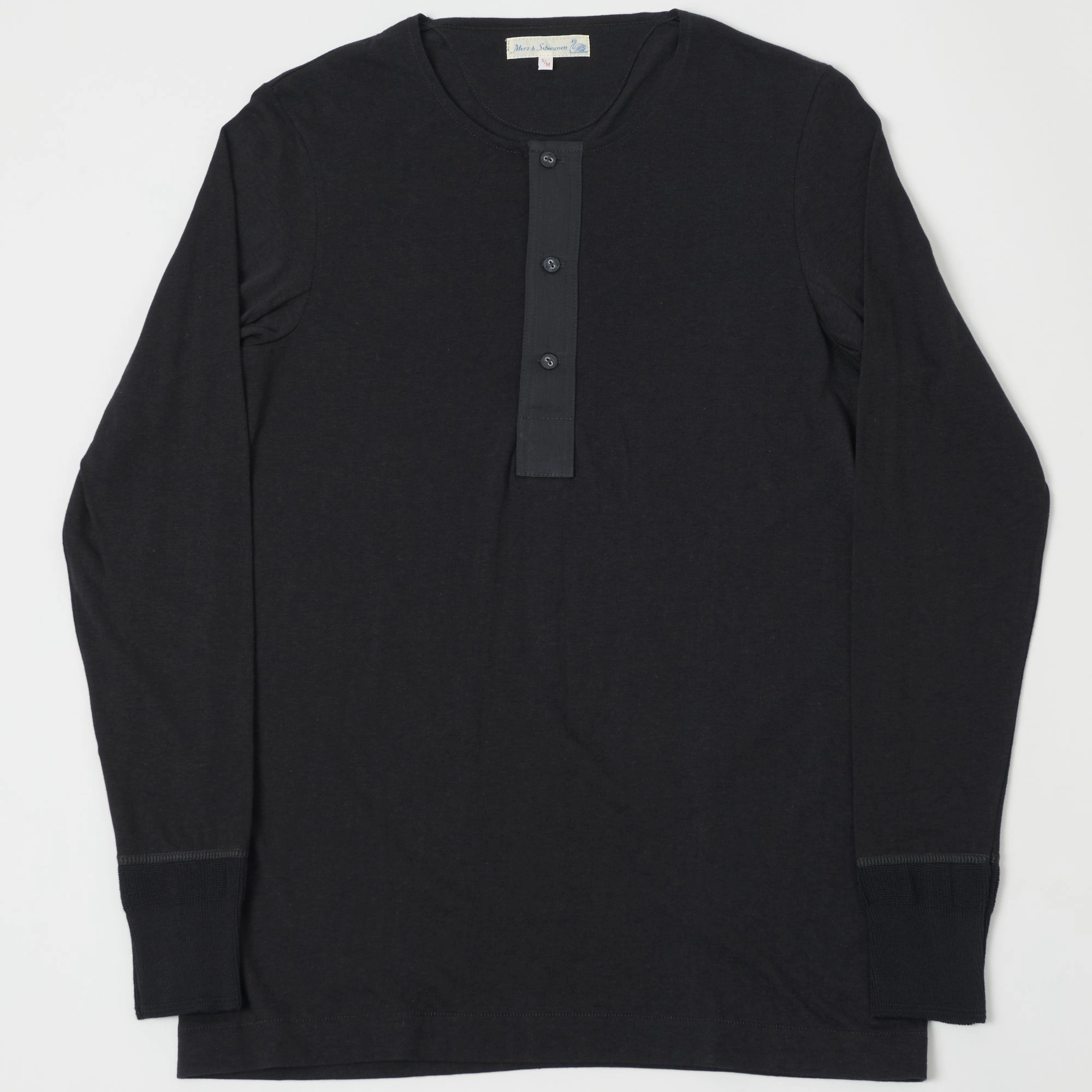 Ribbed collar Merz b. Schwanen 102 Lightweight Long Sleeve Henley - Charcoal