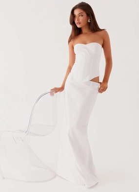 Jaslyn Maxi Skirt - White Elegant Flow Casual Edge