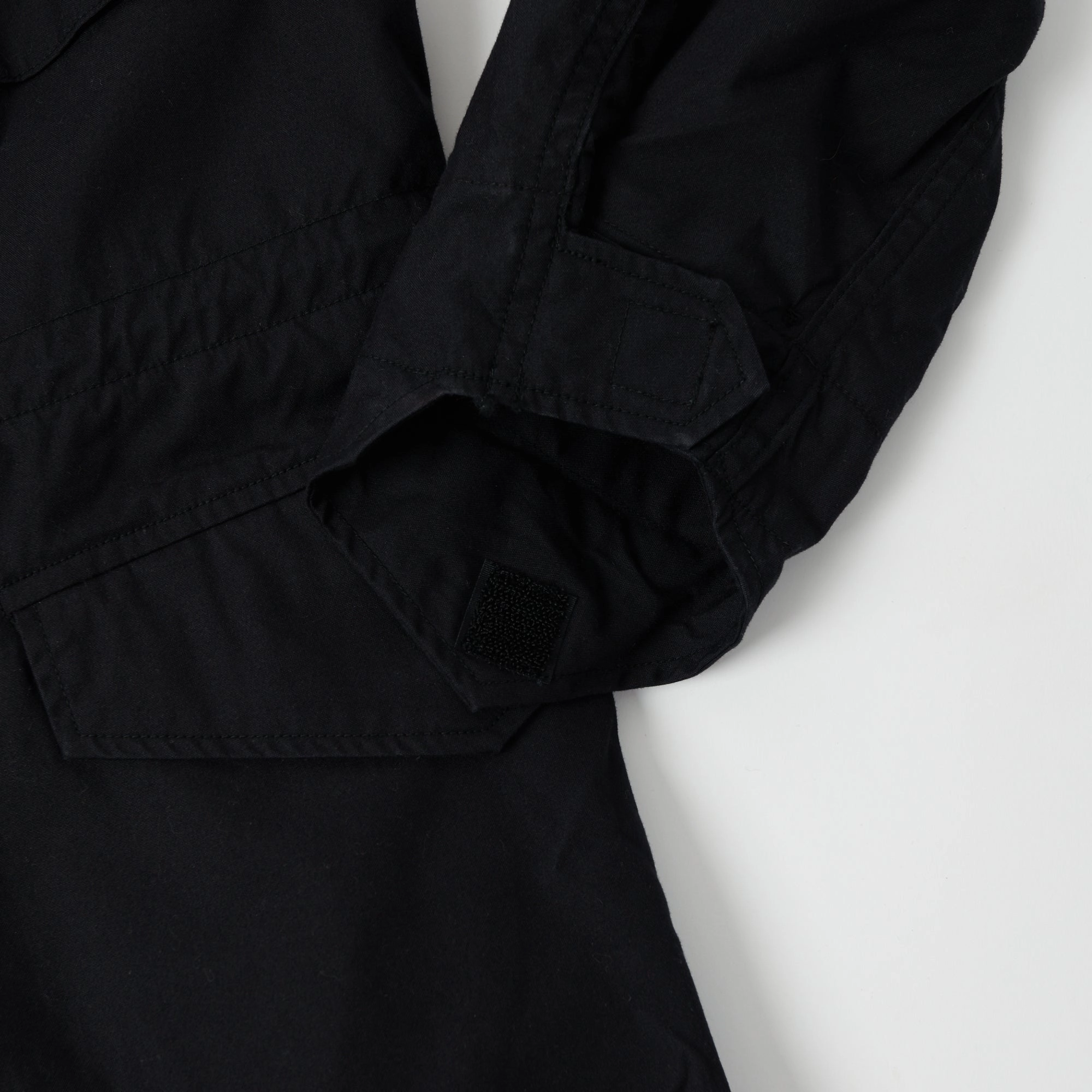 Buzz Rickson's x William Gibson U.S. Army M-65 3rd Model Jacket - Black Congratulate Defend