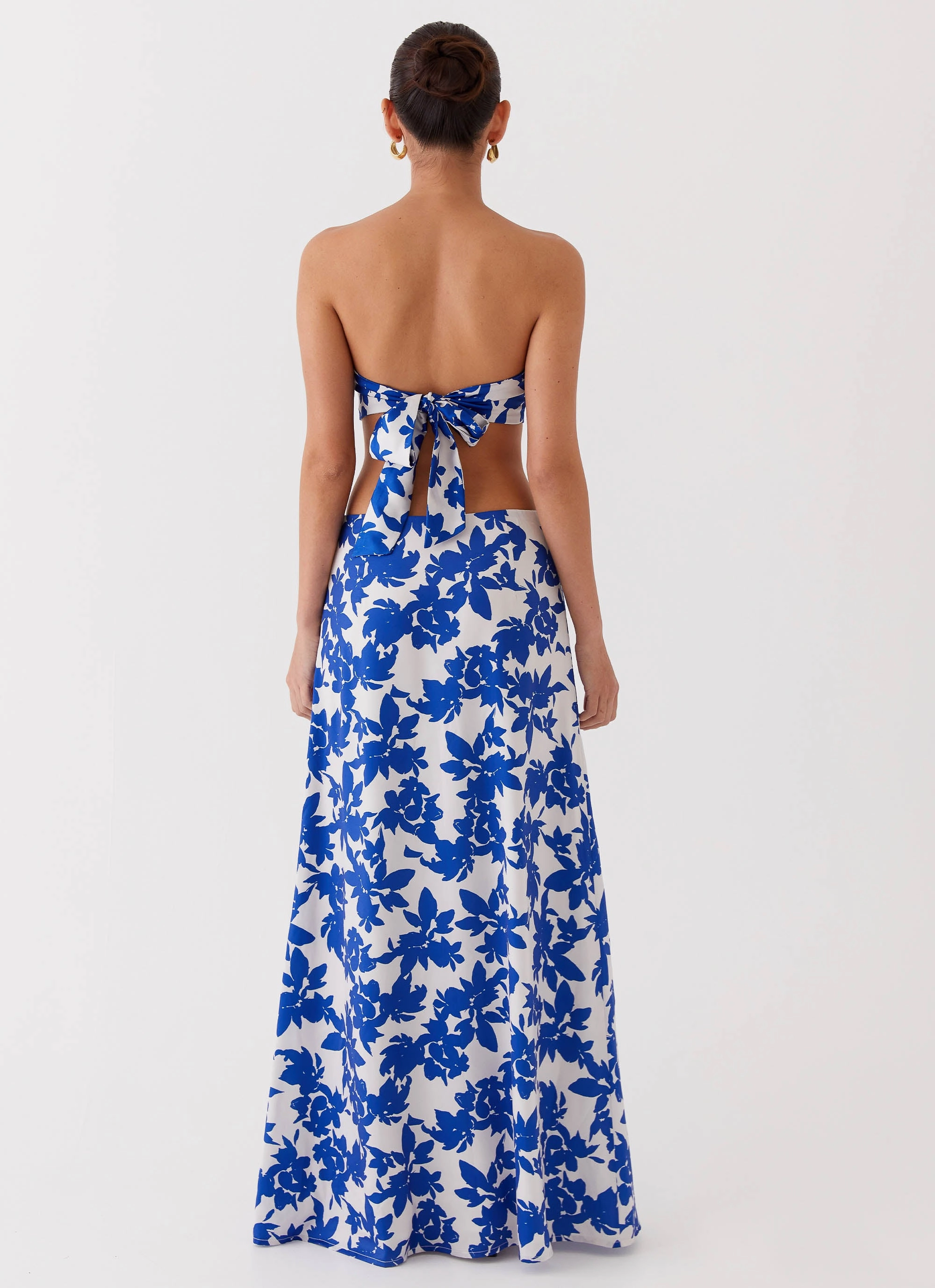 Sky Gaze Twist Top - Blue Floral Neutral Flow Convertible-Style