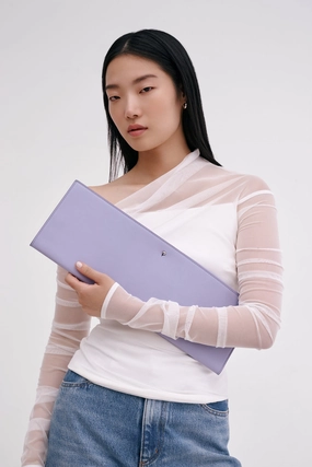 Airy Fabric Belle Leather Clutch