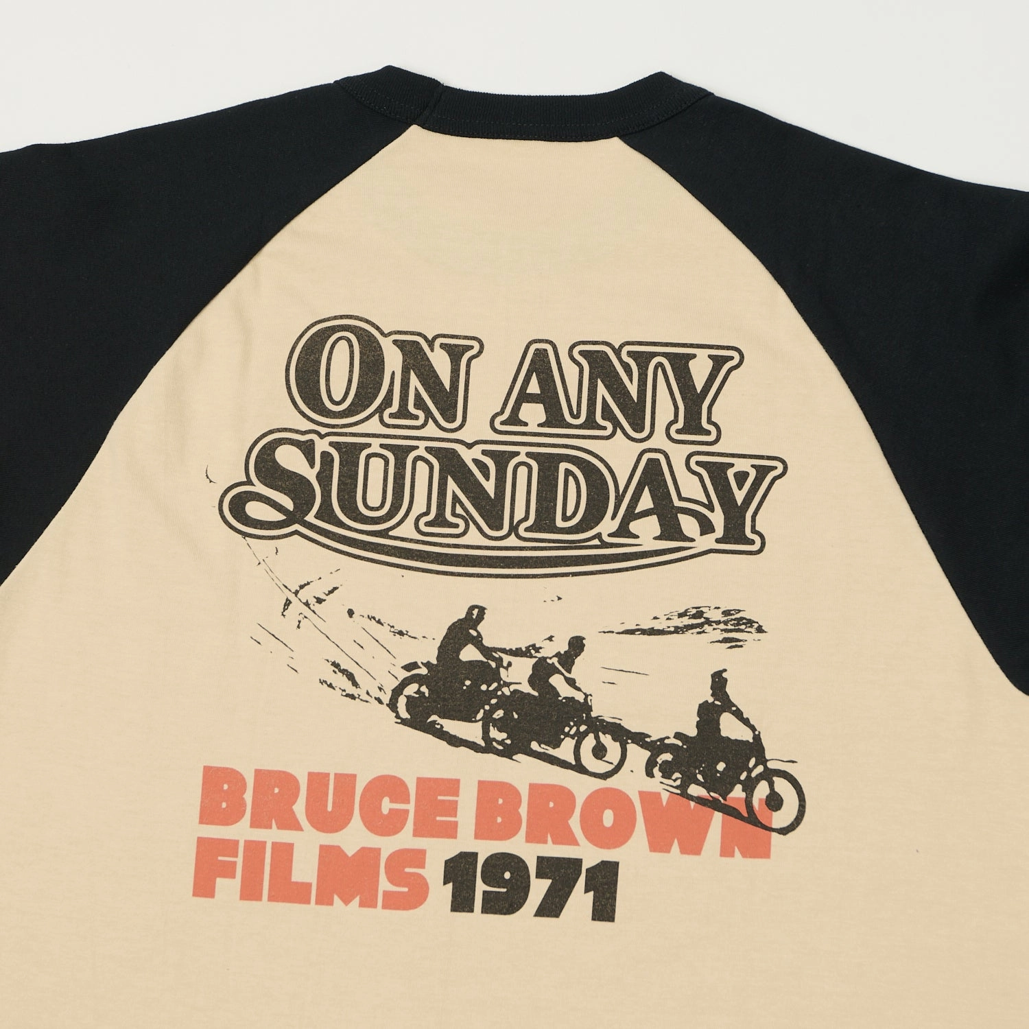 Breathable touch TOYS McCOY 'On Any Sunday' Raglan Sleeve T-Shirt - Beige/Black
