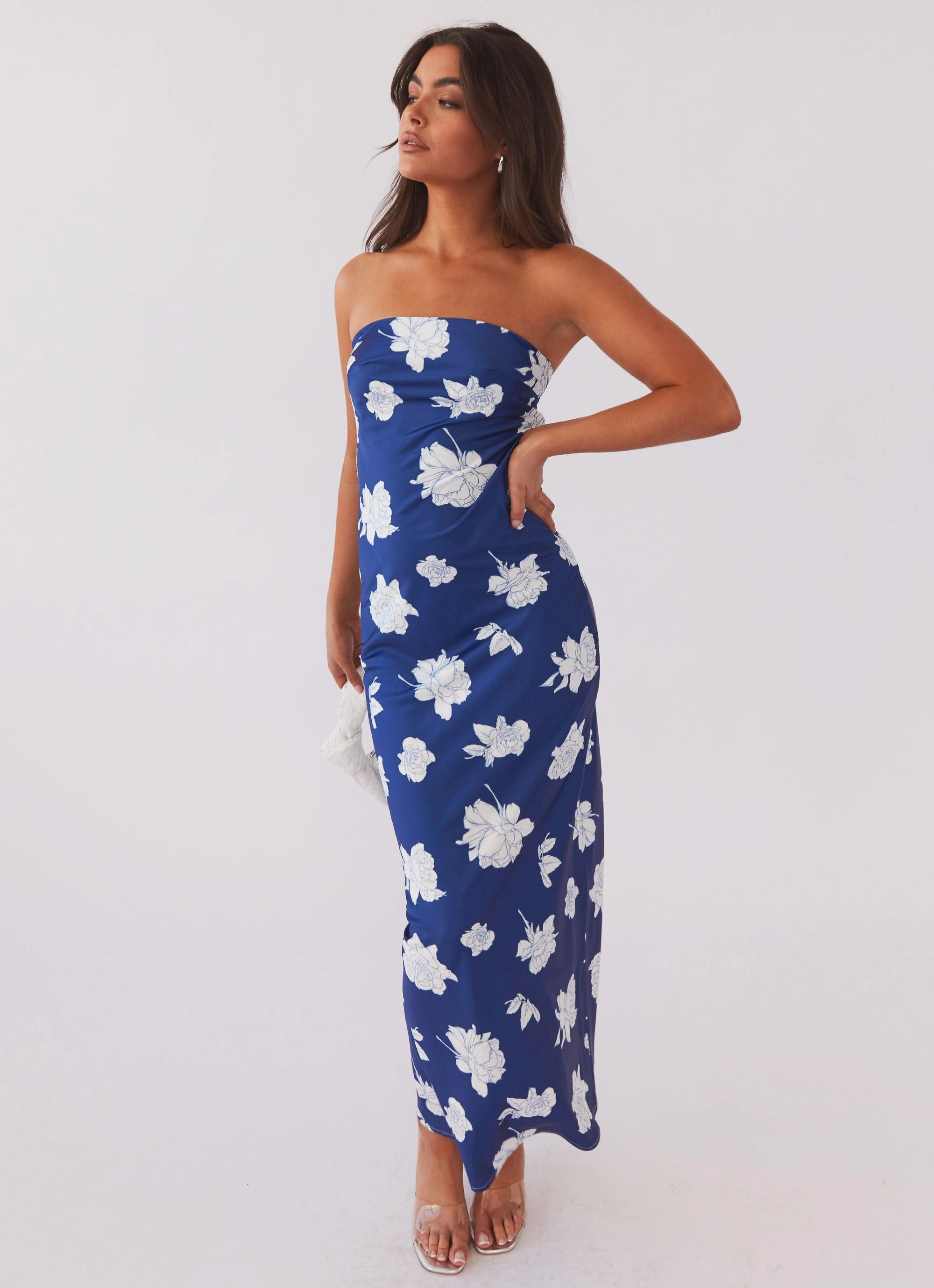 What I Want Maxi Dress - Navy Flora Clean Finish Day To Night