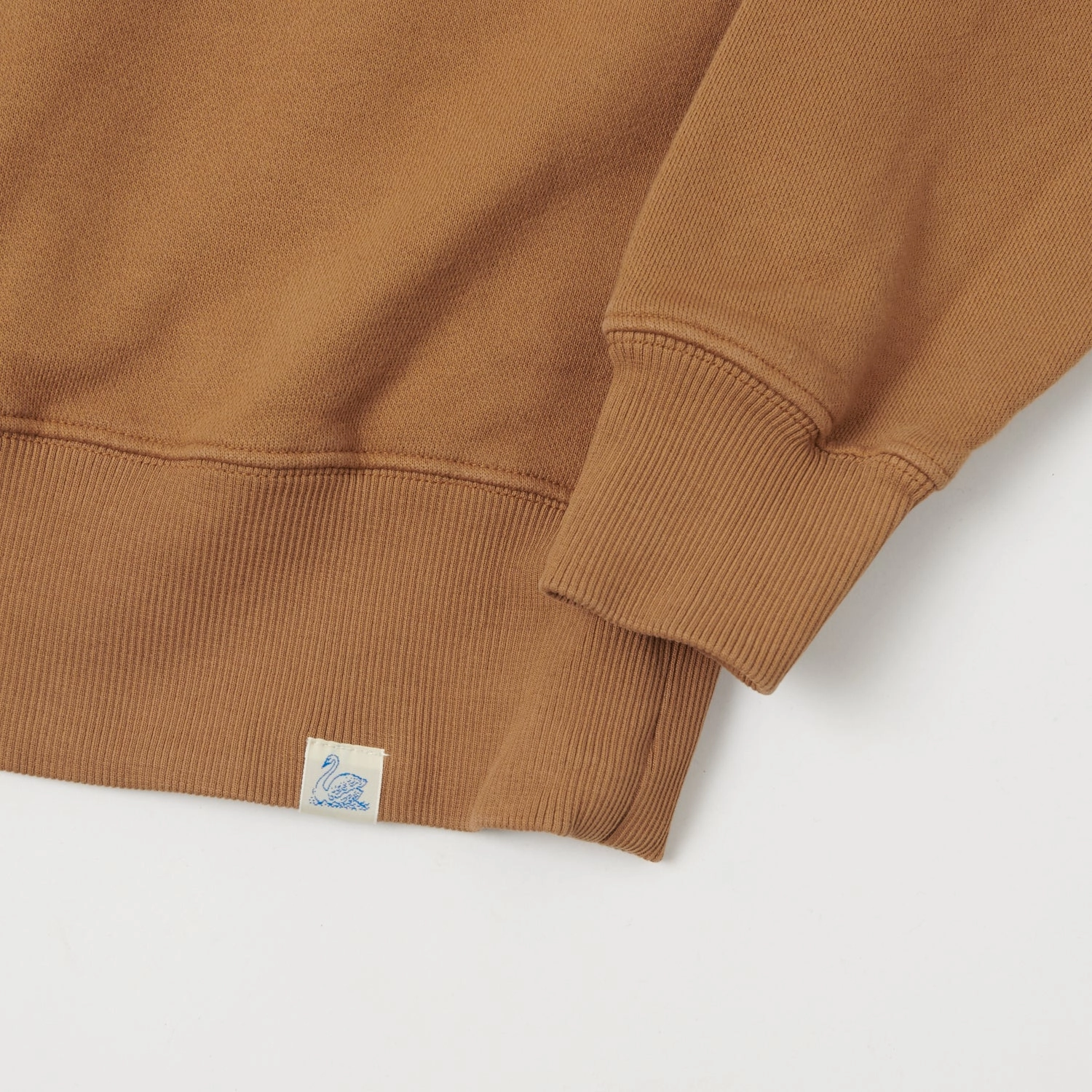 Merz b. Schwanen 'Good Basics' Athletic Sweatshirt - Amber Effortless Style Ribbed Cuffs
