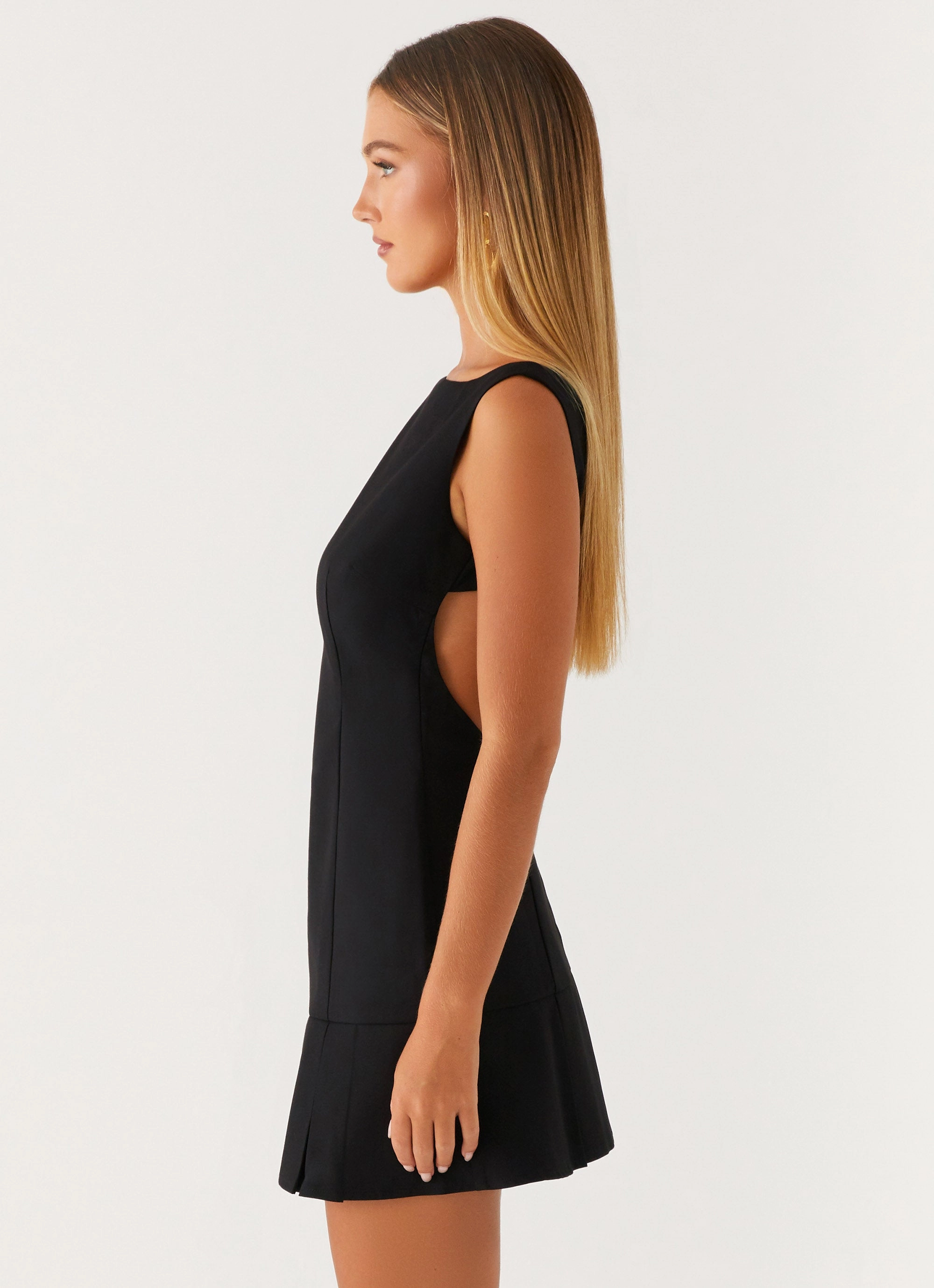 Zavia Mini Dress - Black Casual Chic Lightweight-Structure
