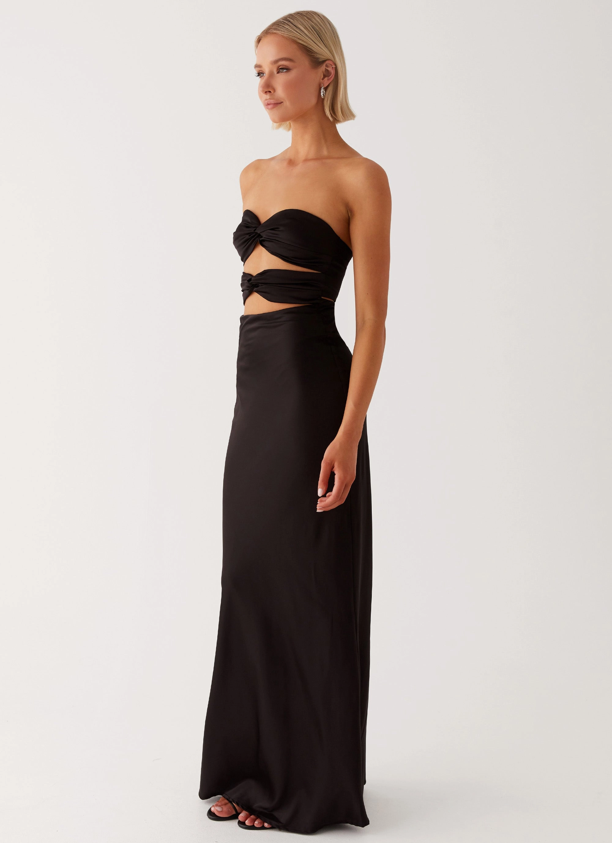 Flattering Look Wear Tianna Strapless Maxi Dress - Black