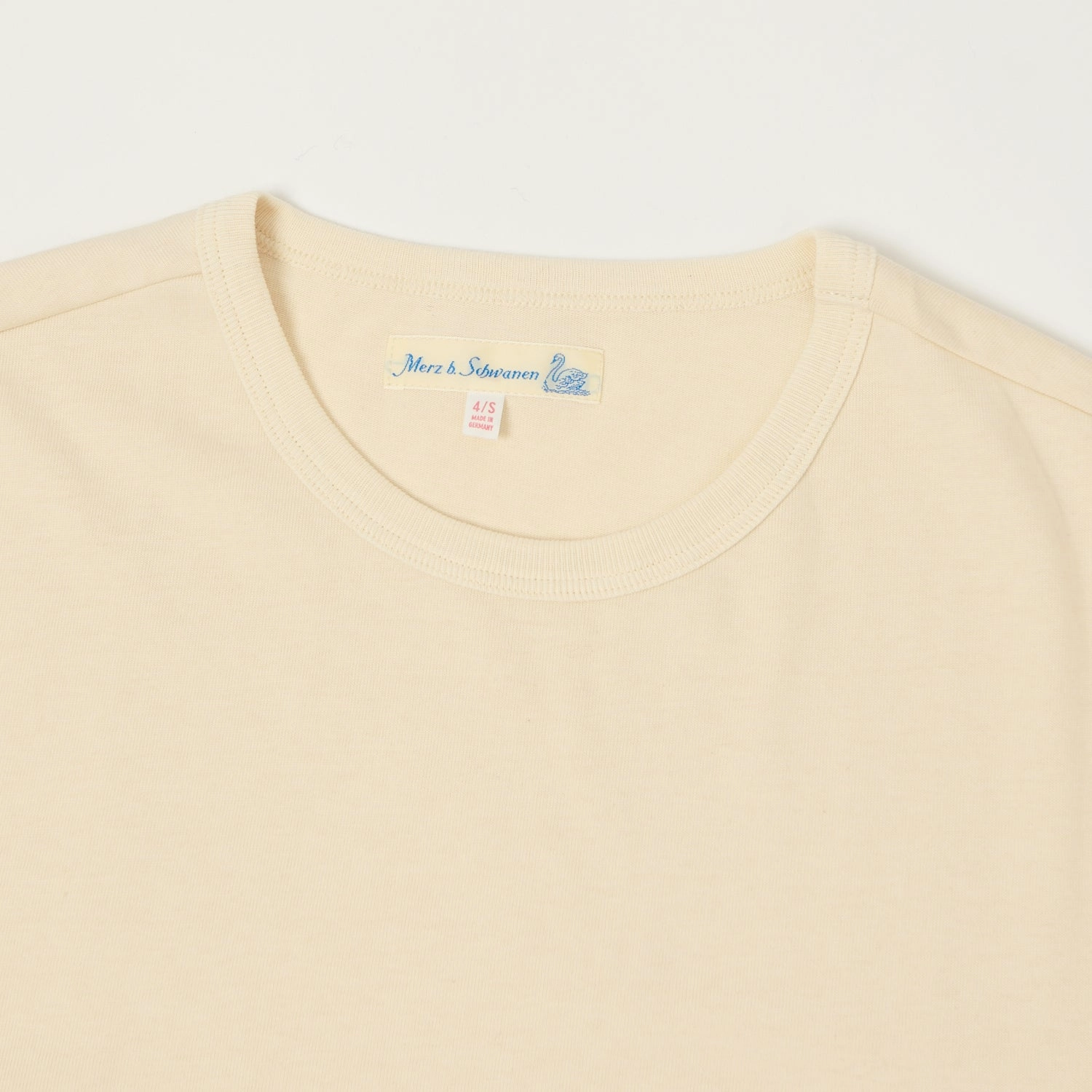 Compact Stitch Pattern Flexible Cuff Design Merz b. Schwanen 2M15 Classic Jersey T-Shirt - Nature