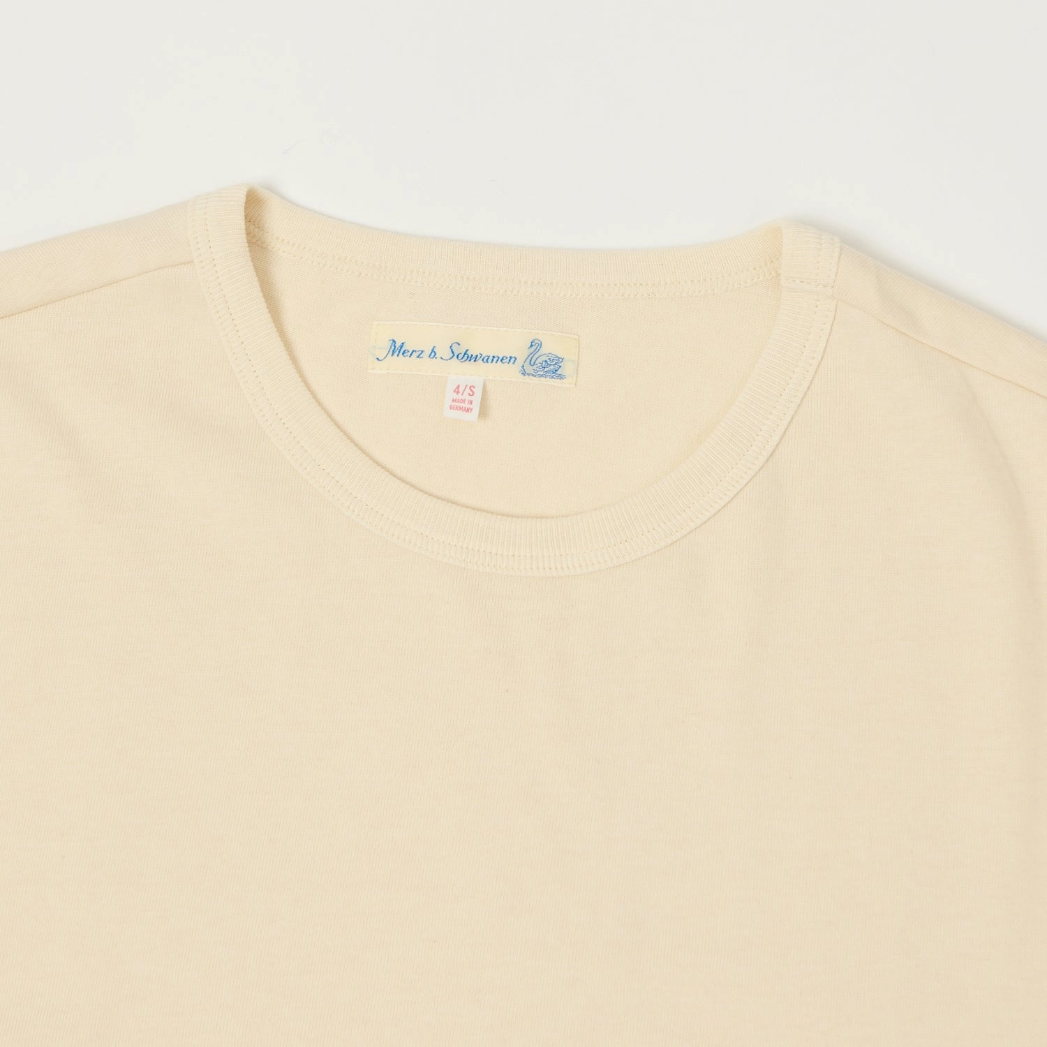 Durable Collar Construction Merz b. Schwanen 2M15 Classic Jersey T-Shirt - Nature