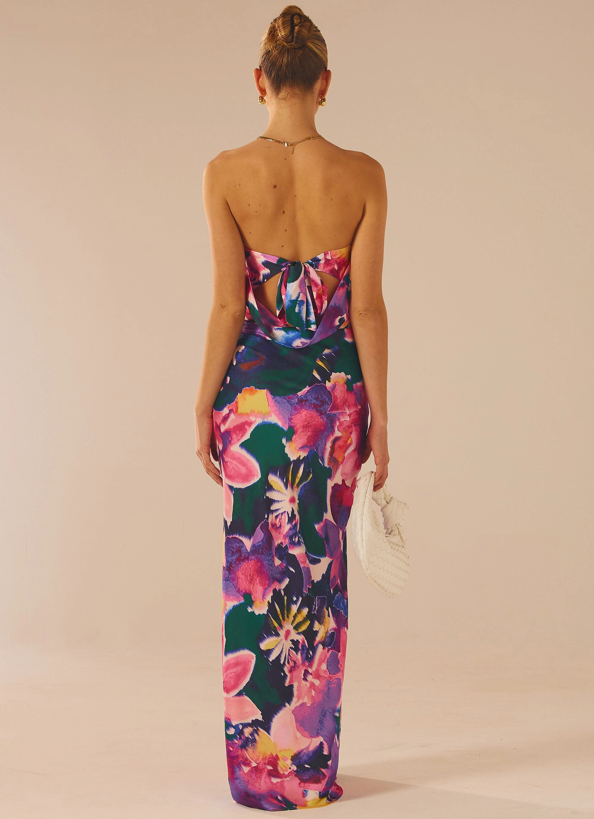 Classic Fit Sleek and Flattering Carried Away Maxi Dress - Candy Bouquet