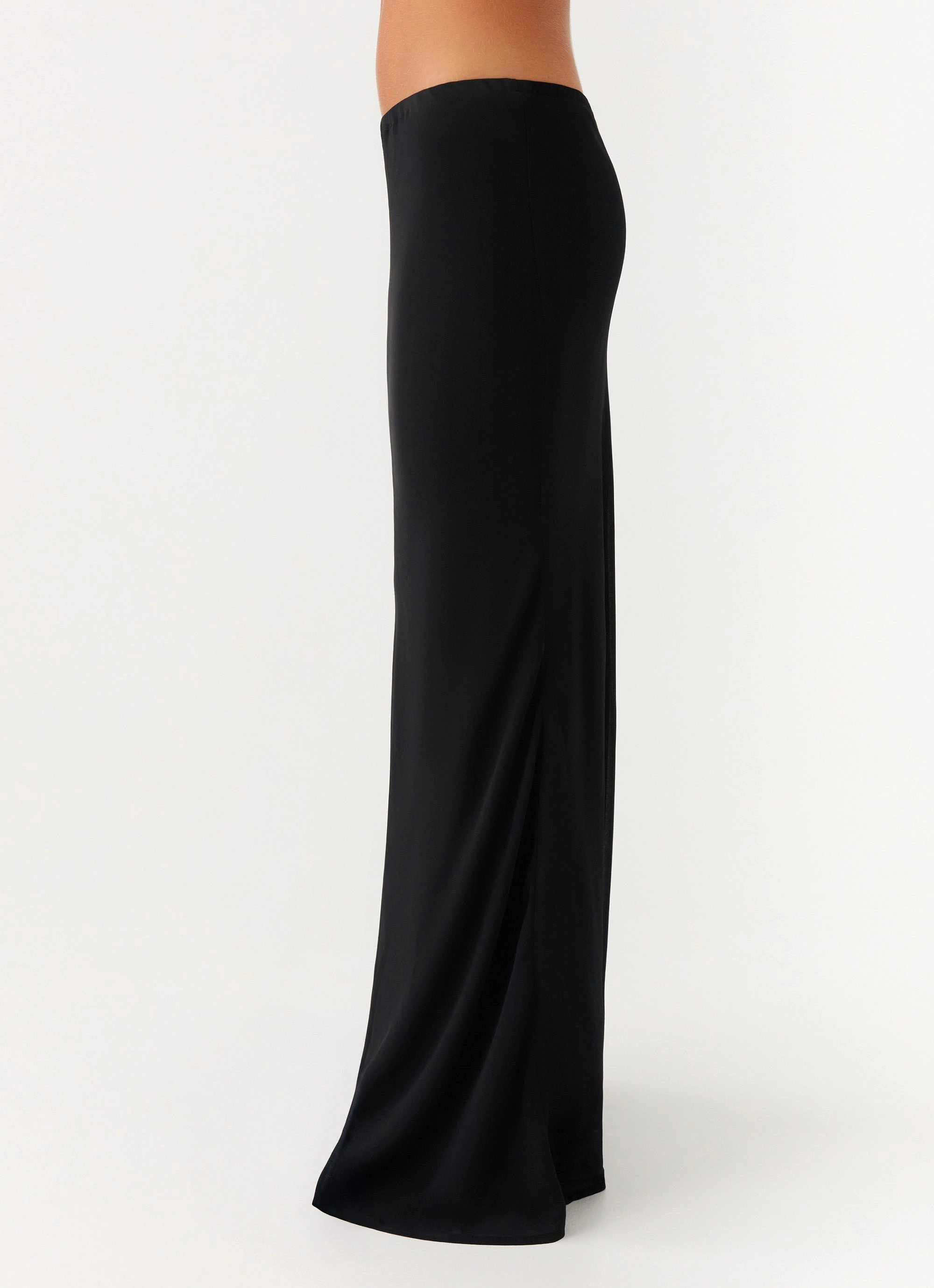 Canyon Chiffon Maxi Skirt - Black Contemporary Layer