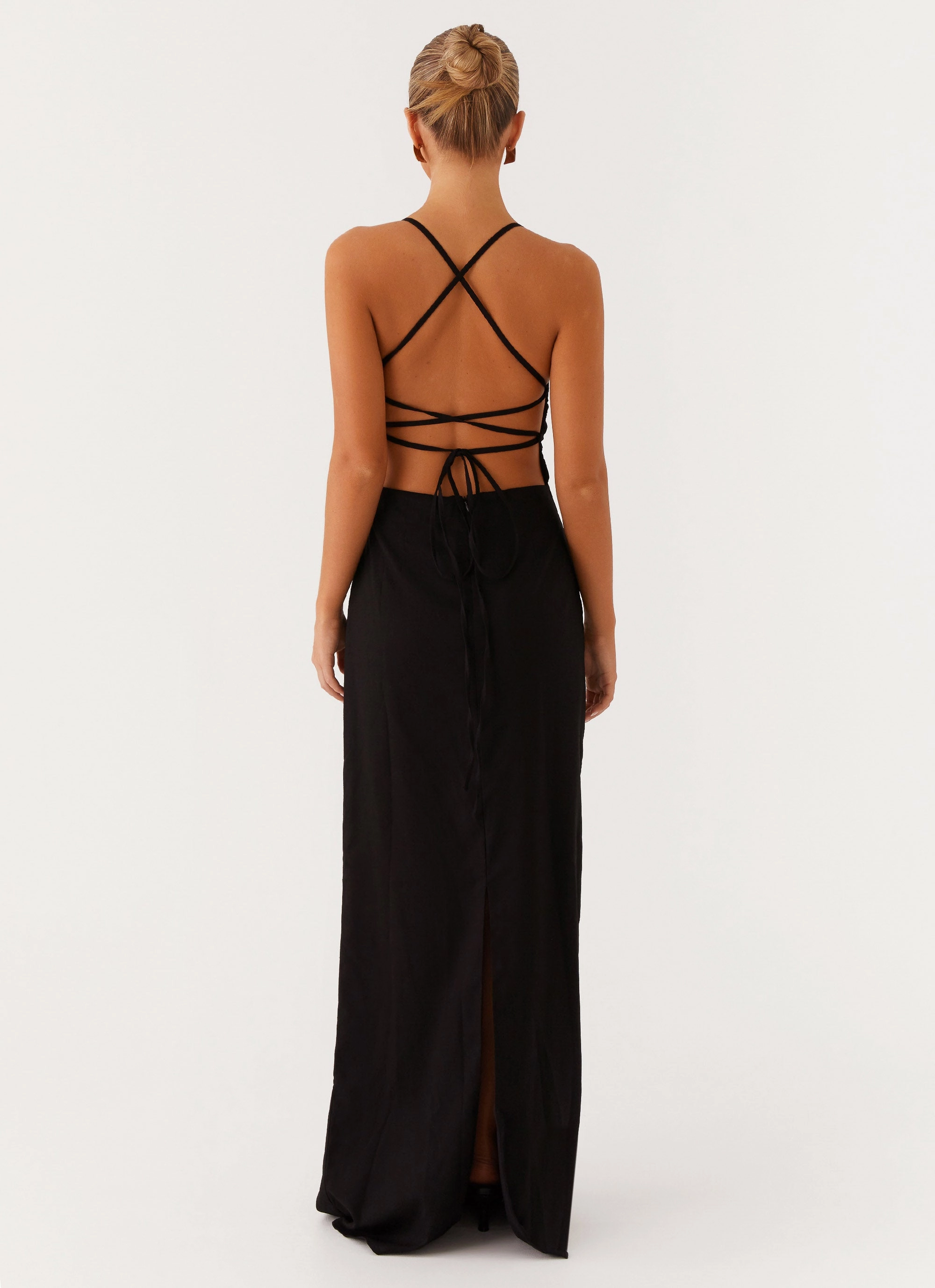 Cora Backless Maxi Dress - Black Fashion Look Smart Design