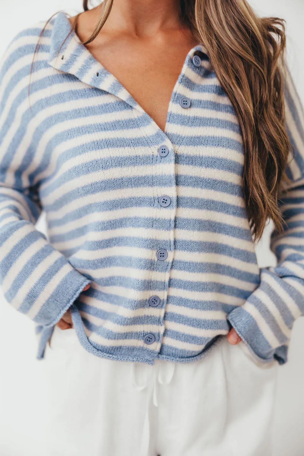 Cove Striped Sweater in Blue Ivory Soft Piece Stylish Comfort