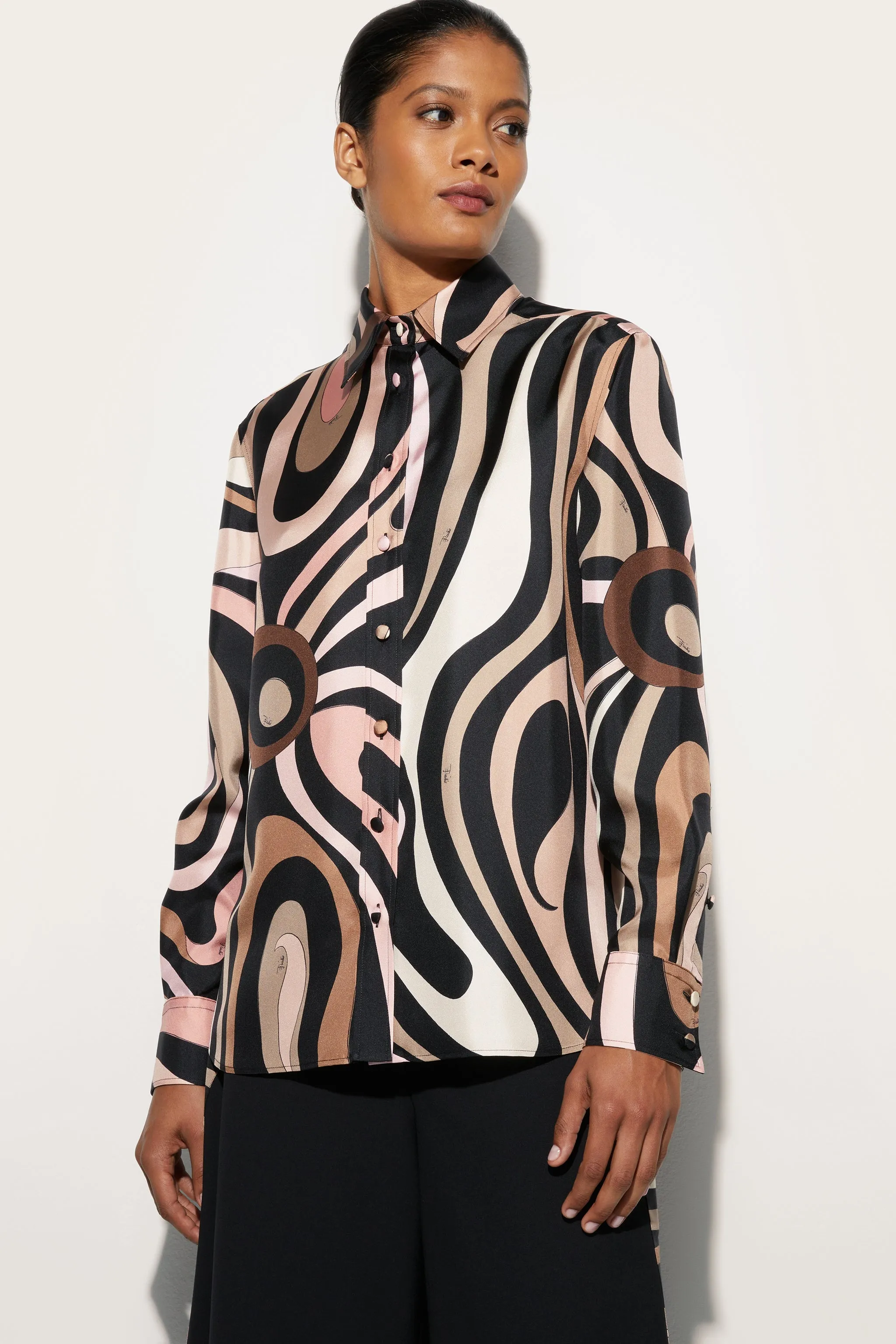 Refined Aesthetic Structured Shoulder Support Marmo Print Silk Shirt