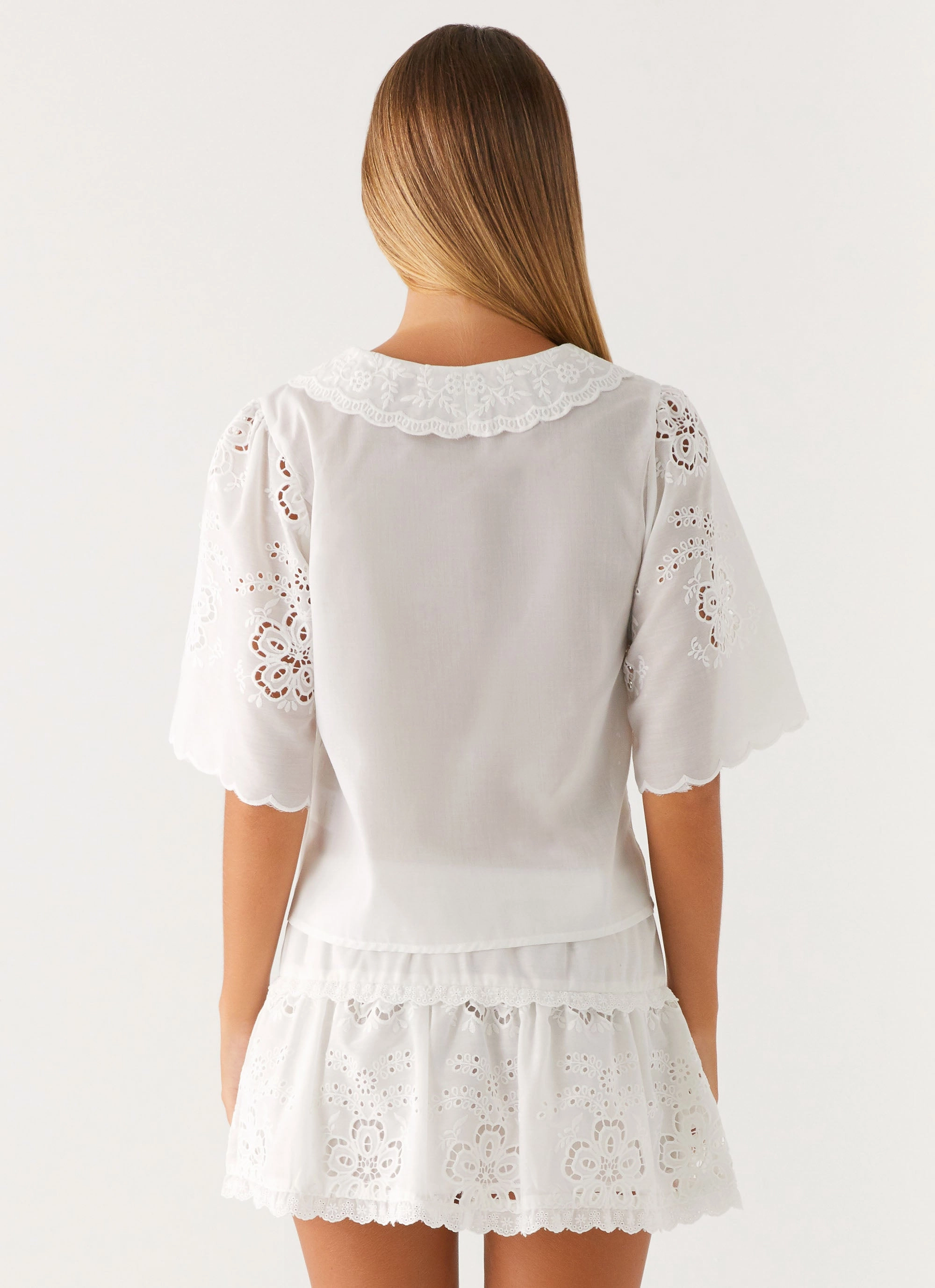 Summer Escape Embroidered Top - White Daily Movement