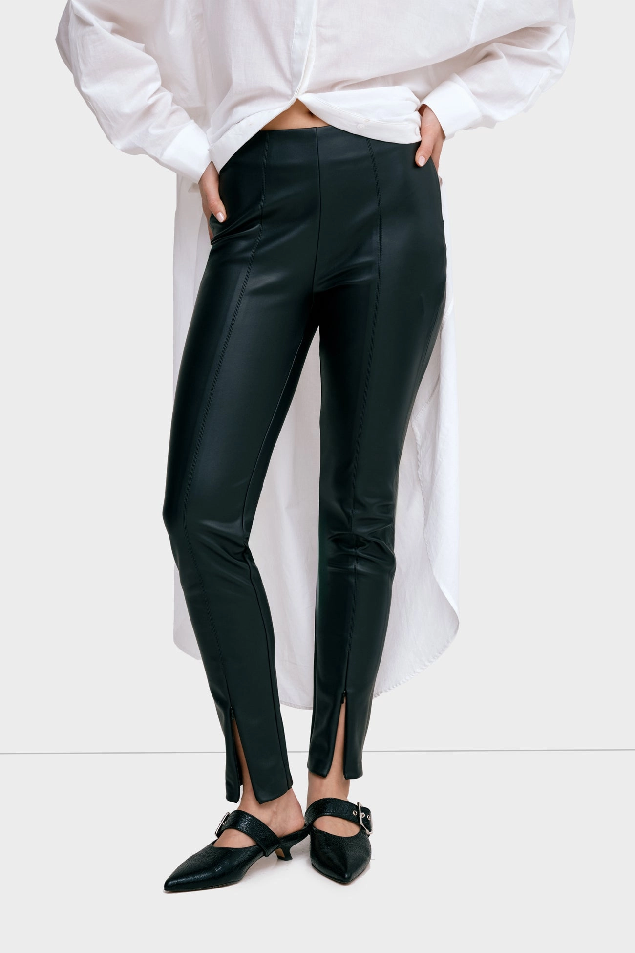 Bold Look Tremont Vegan Leggings