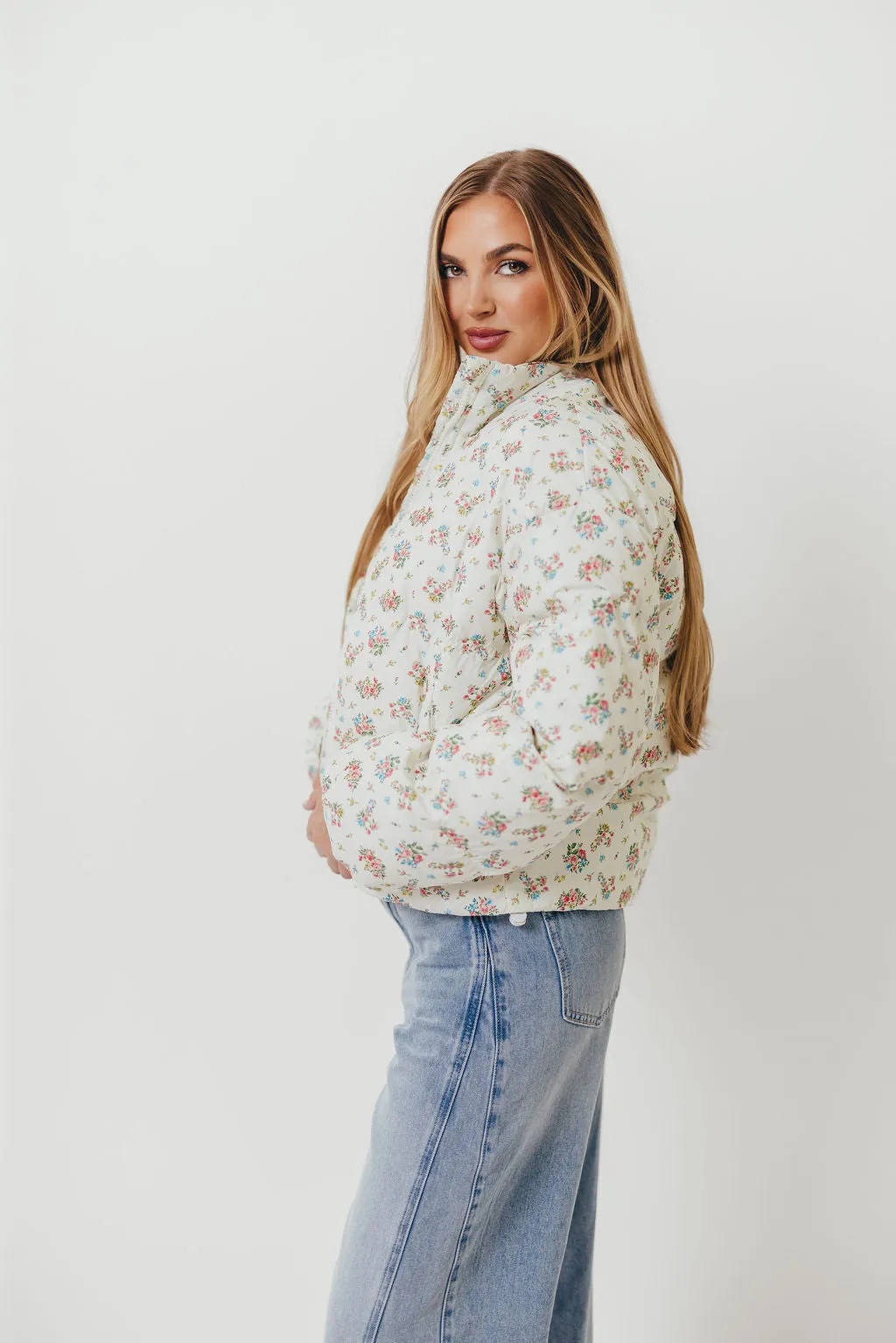 Emmalee Puff Jacket in Floral Just Right Lightweight Layer