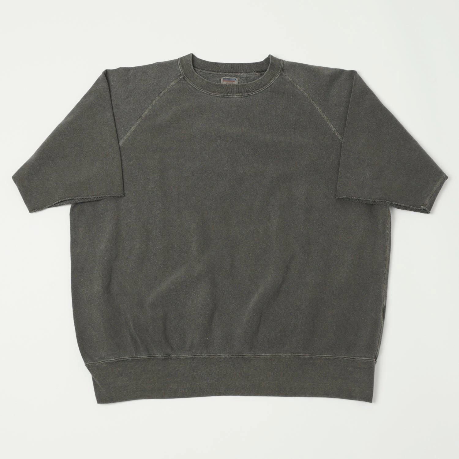 clip accents Dubbleworks Cut Off Sleeve Pigment Dyed Sweatshirt - Sumikuro