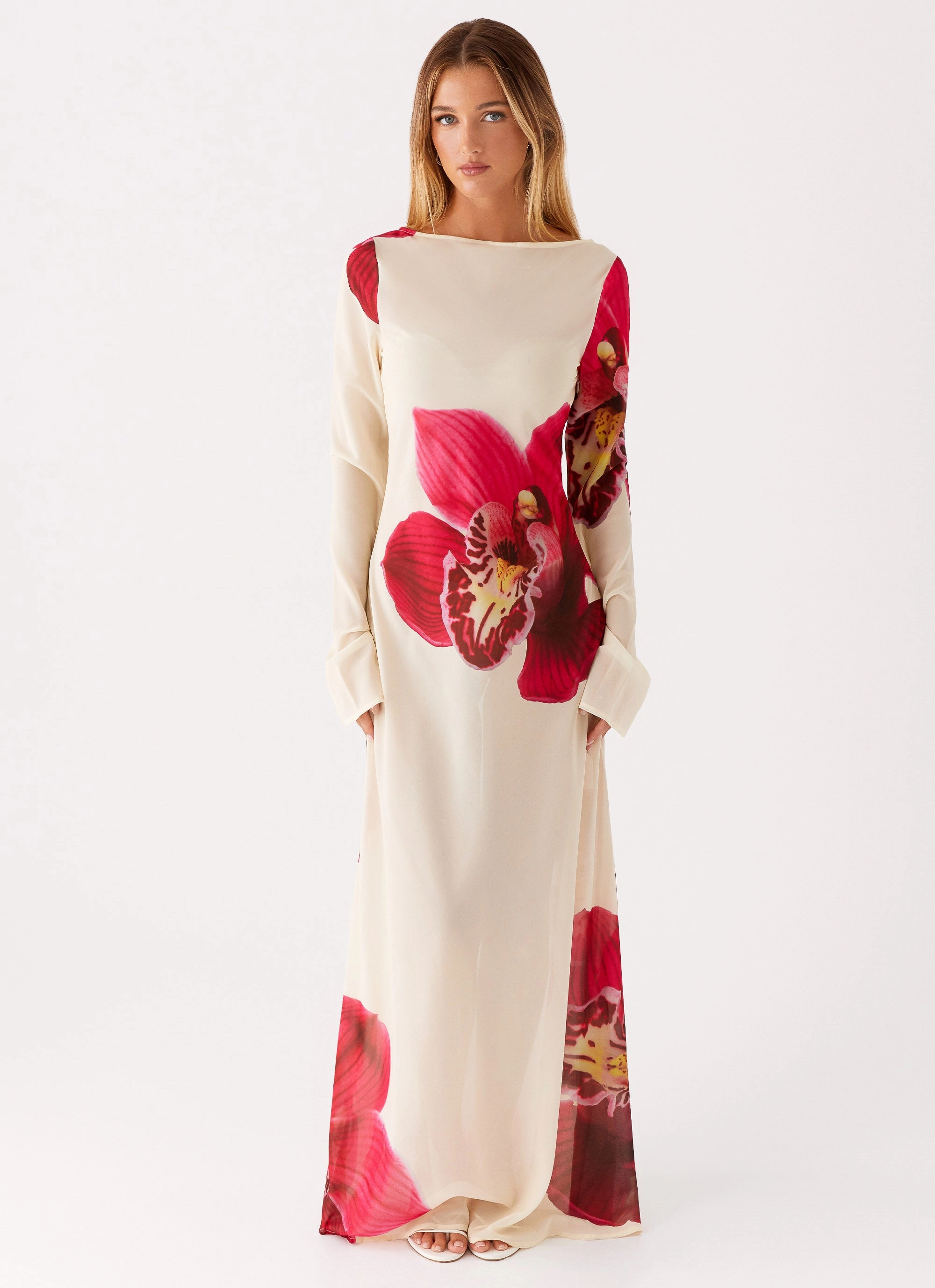 Lorde Maxi Dress - Orchid Yellow Trend Detail Day Outfit