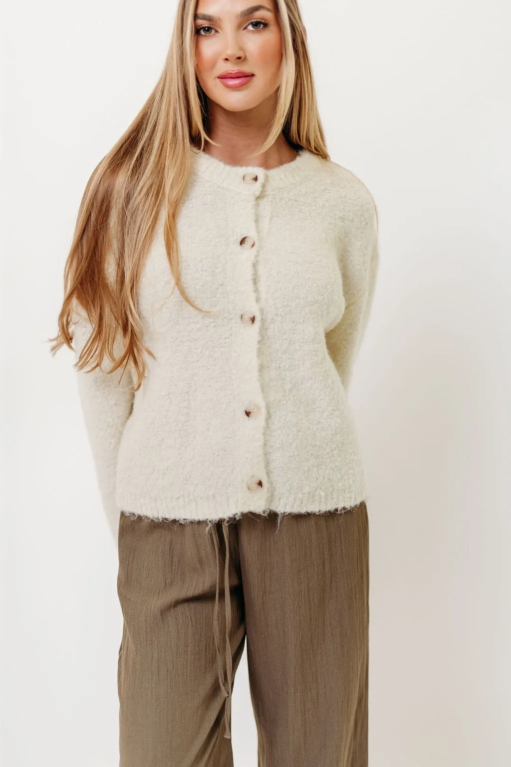 Reinforced Neckline Stitching Just Right Pillow Talk Cardigan Top in Cream