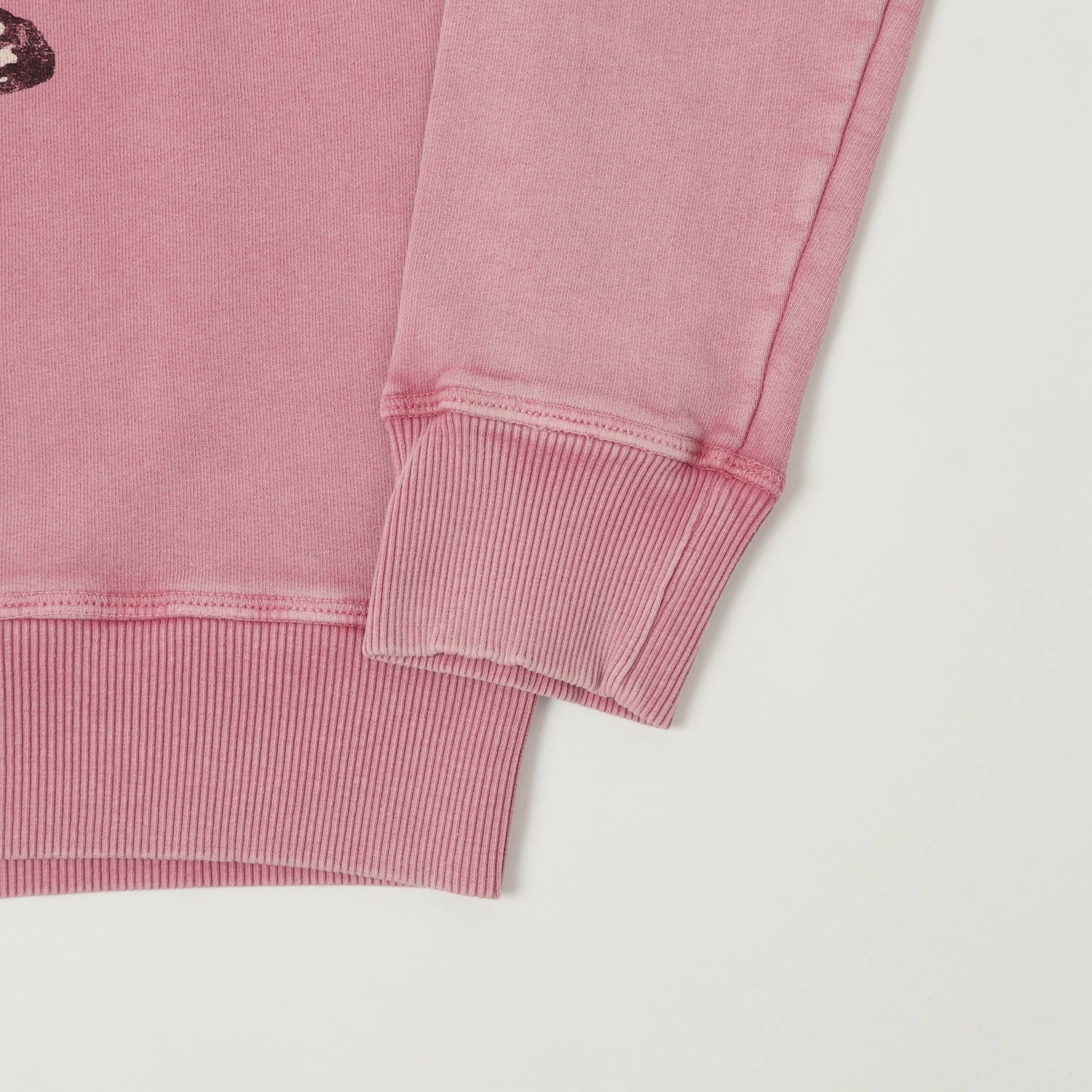 Flea-T 1950s Raglan 'Dippy Dawg' Sweatshirt - Pink Casual Fashion Streetwear vibe