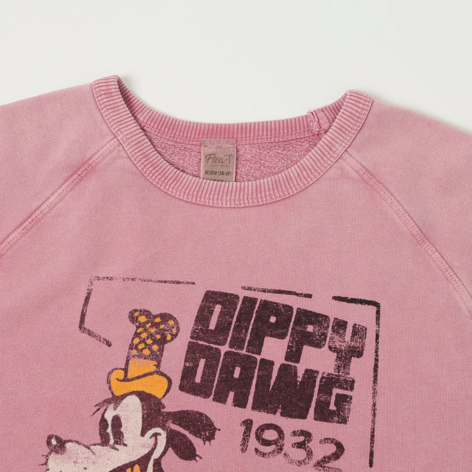 Cozy Mood Outdoor Essential Flea-T 1950s Raglan 'Dippy Dawg' Sweatshirt - Pink