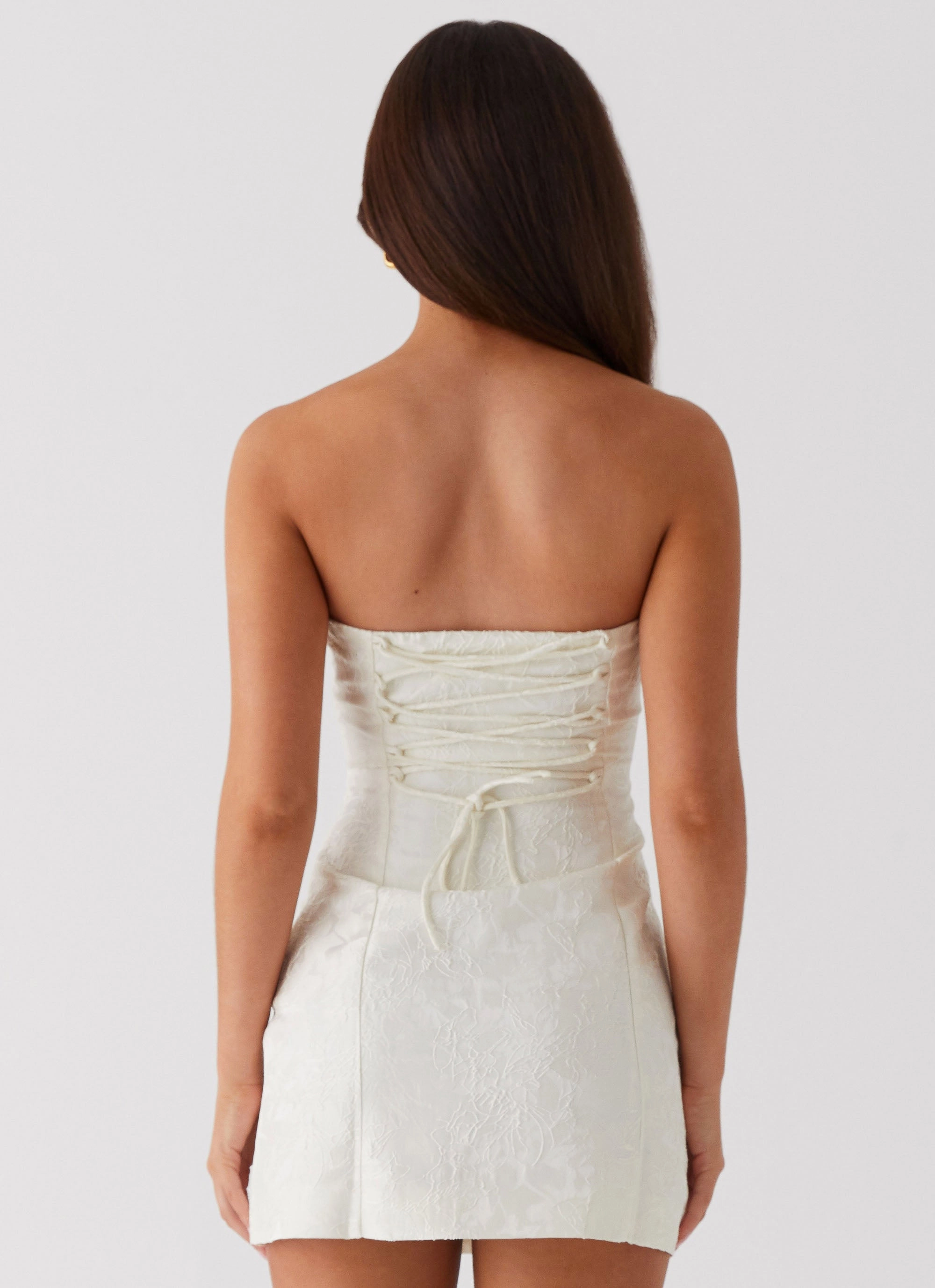 Perfect Look Balanced Fit Eternity Strapless Mini Dress - Ivory