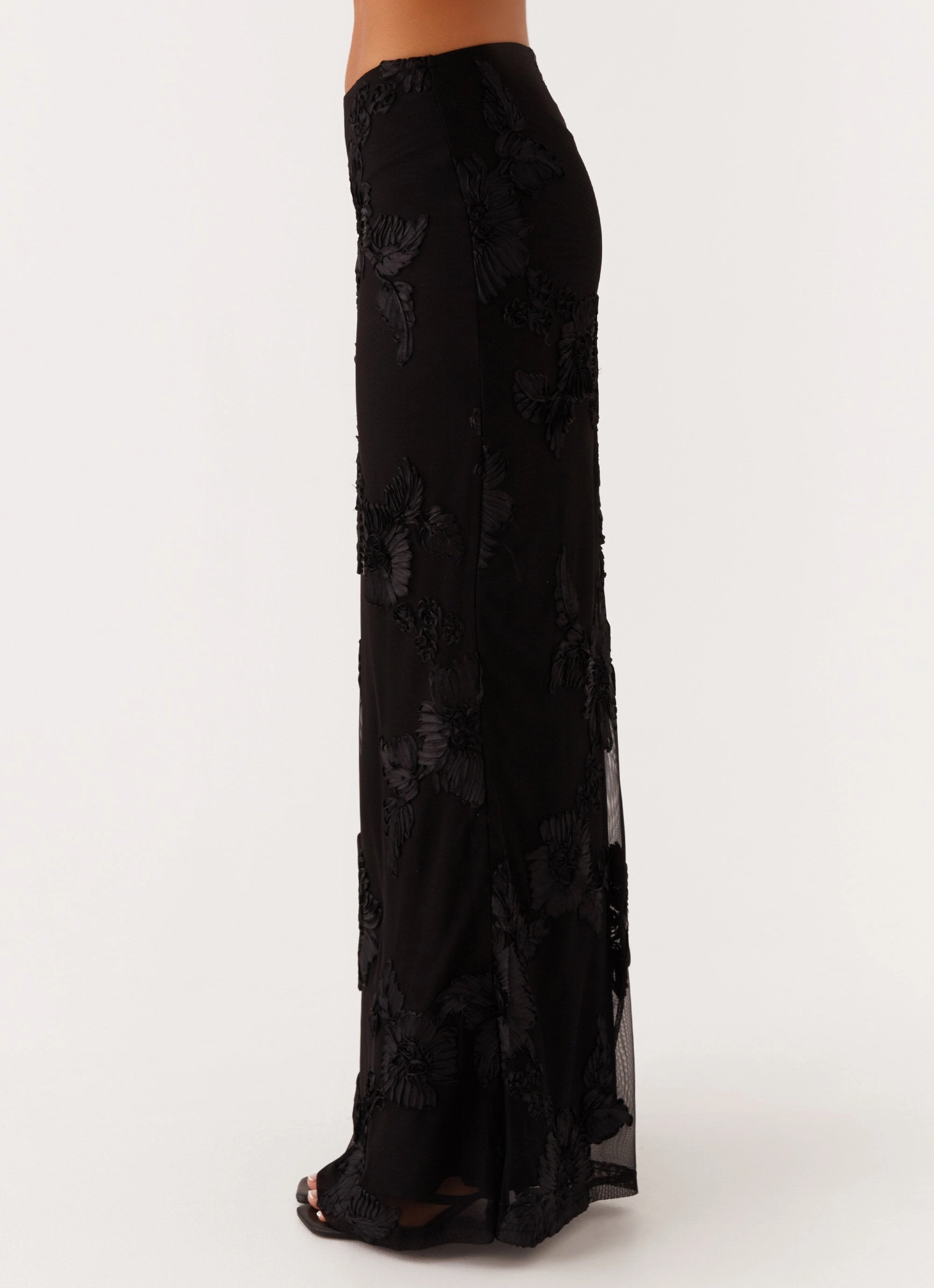 Radiate Maxi Skirt - Black Tailored Comfort SmoothEdgeFinish