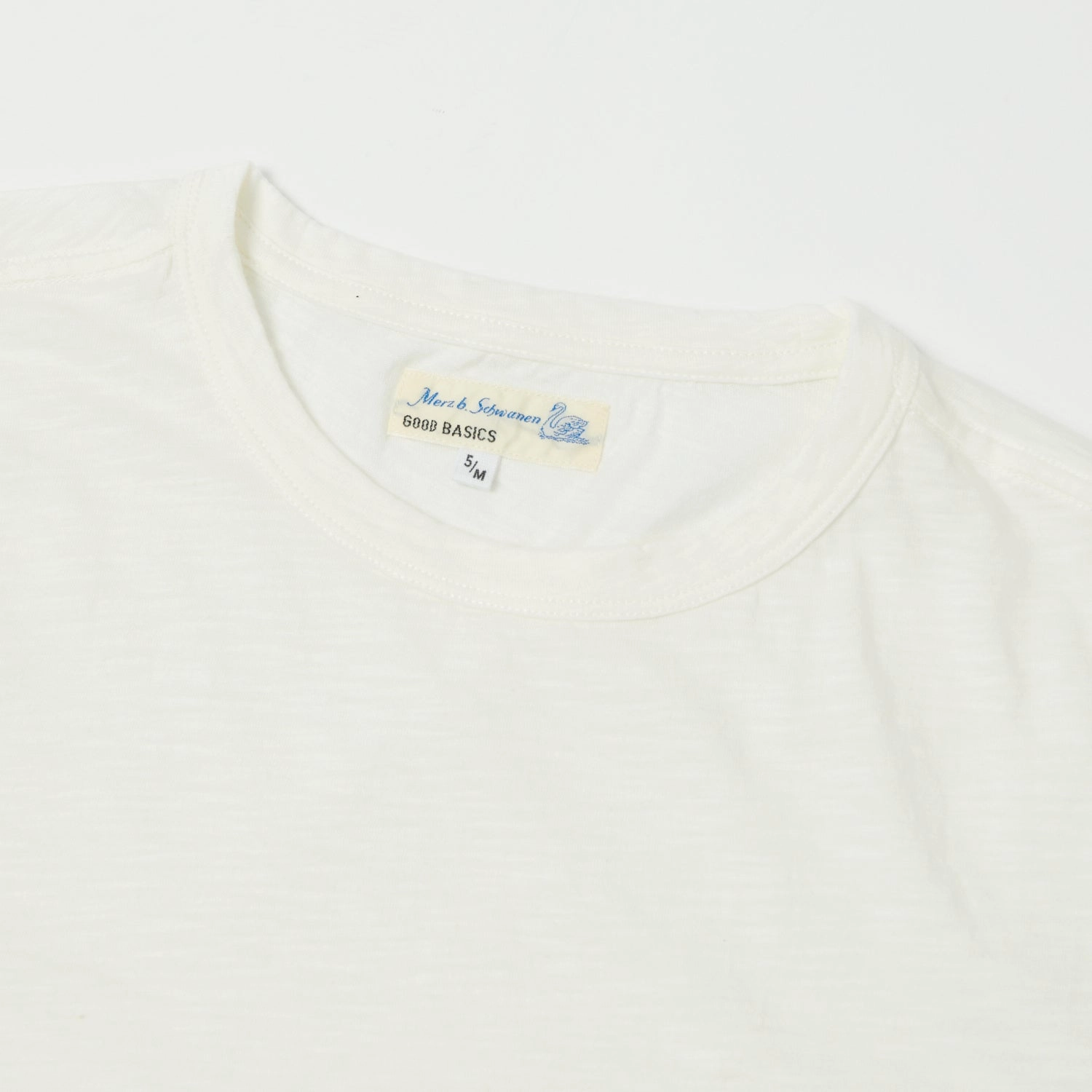 Wrinkle Free Fabric Merz b. Schwanen 'Good Basics' SCT04 Pima Slub Cotton Tee - White