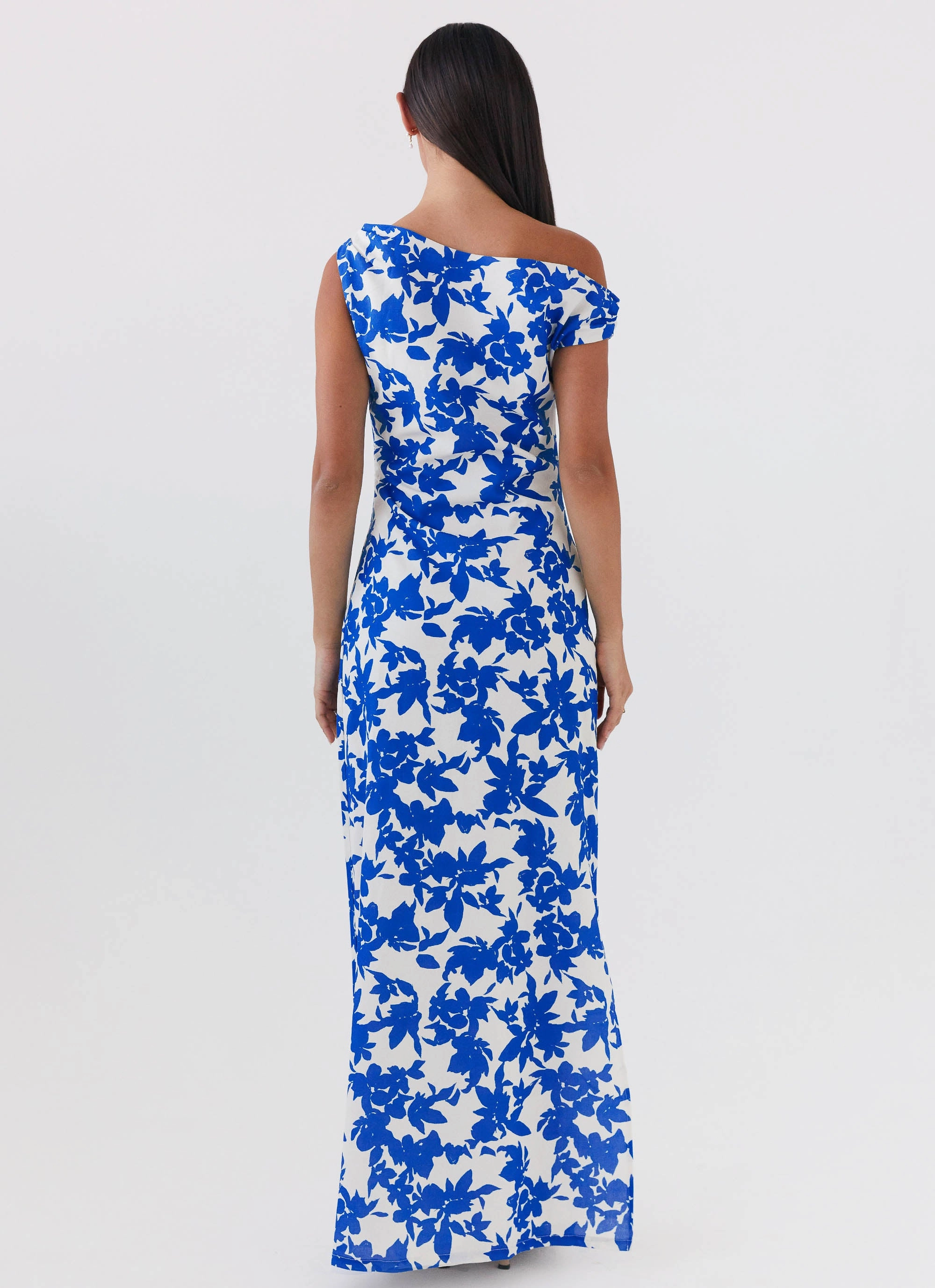 Soft touch evening dress Pyper Off Shoulder Maxi Dress - Blue Floral