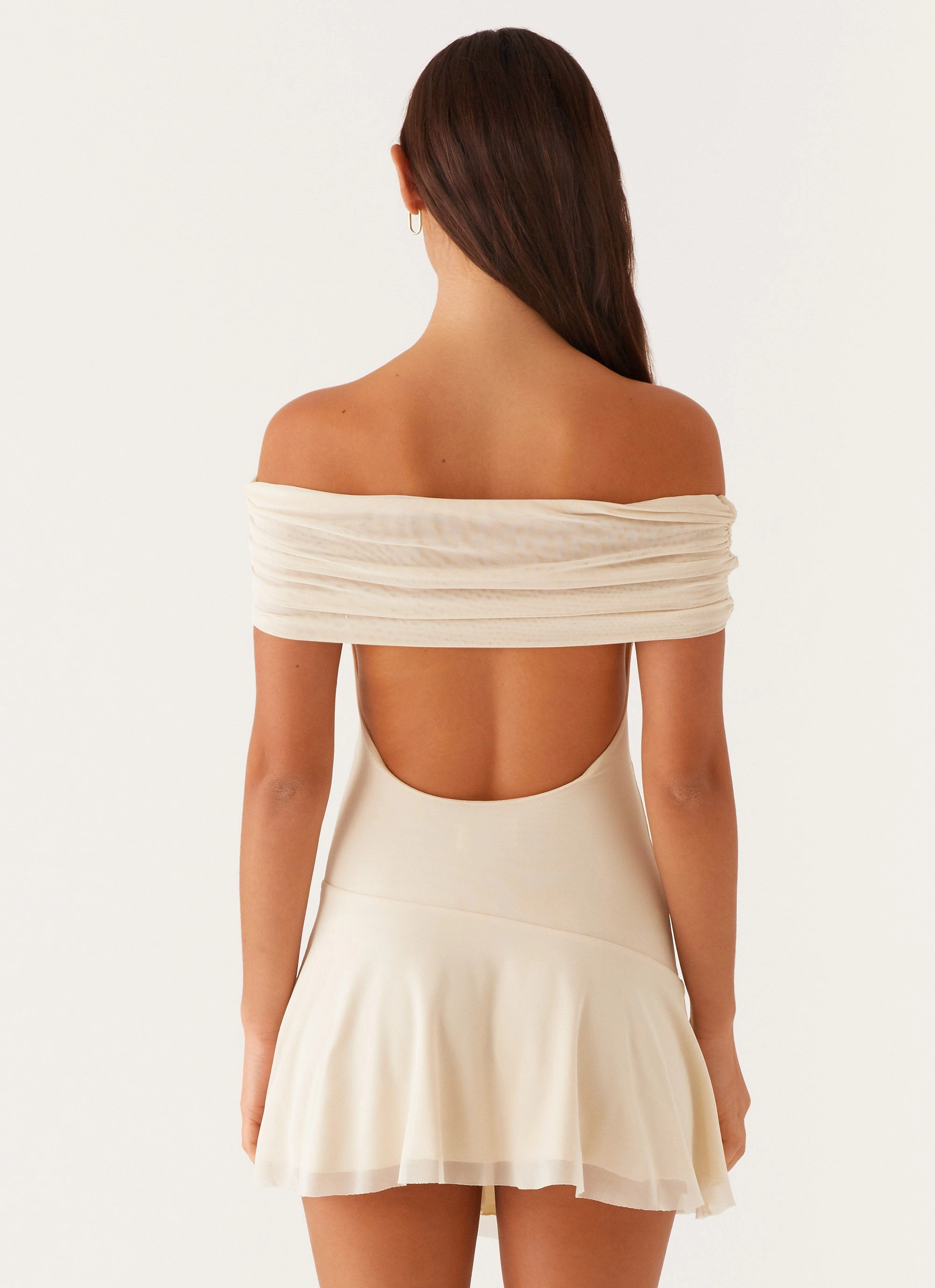 Finola Off Shoulder Mini Dress - Pastel Yellow Smooth-Finish Pleat Breeze