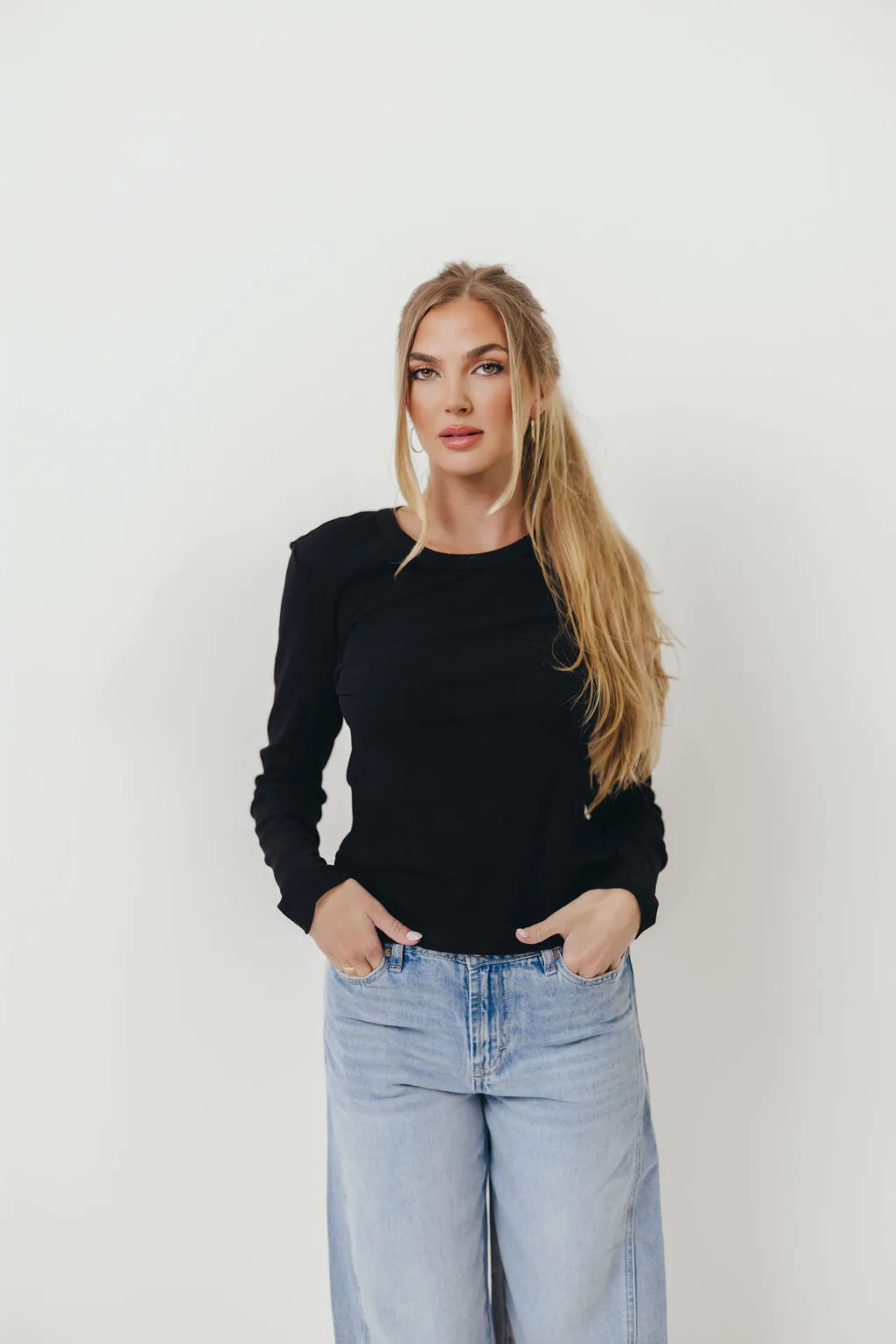 HeatTrapping Fibers Kathy Long Sleeve Tee in Black
