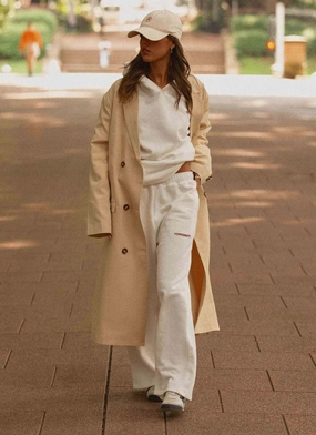 Signature Sweatpants - Ivory Seasonal Mood Casual and Stylish