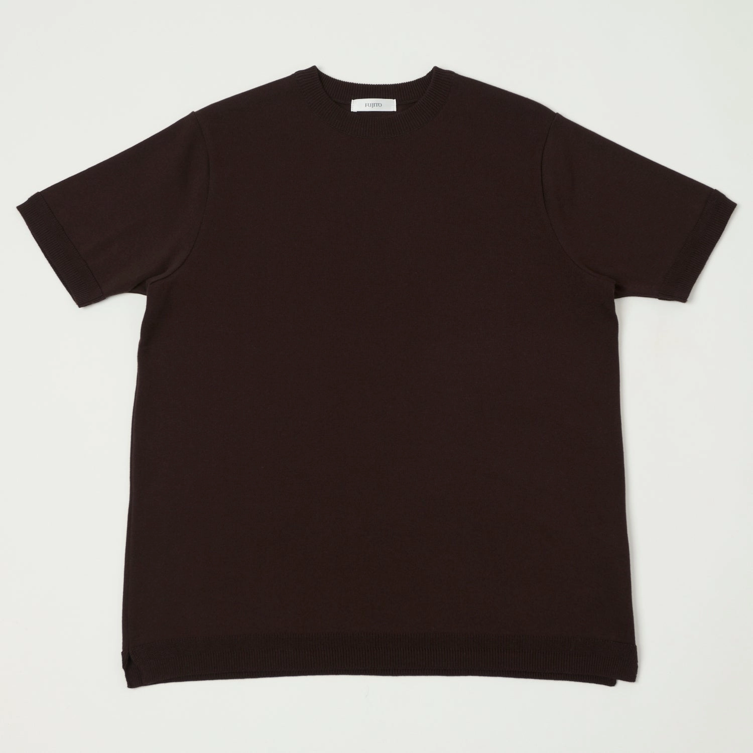 Lightweight Feel Minimalistic Wear Fujito Knit Crew Neck T-Shirt - Dark Brown