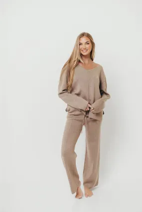 Modern Outfit Grace Lounge Sweater in Taupe