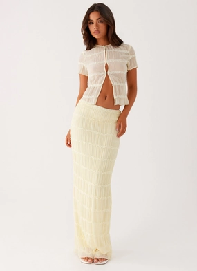 Daydreaming Low Rise Maxi Skirt - Yellow Chic and Flattering