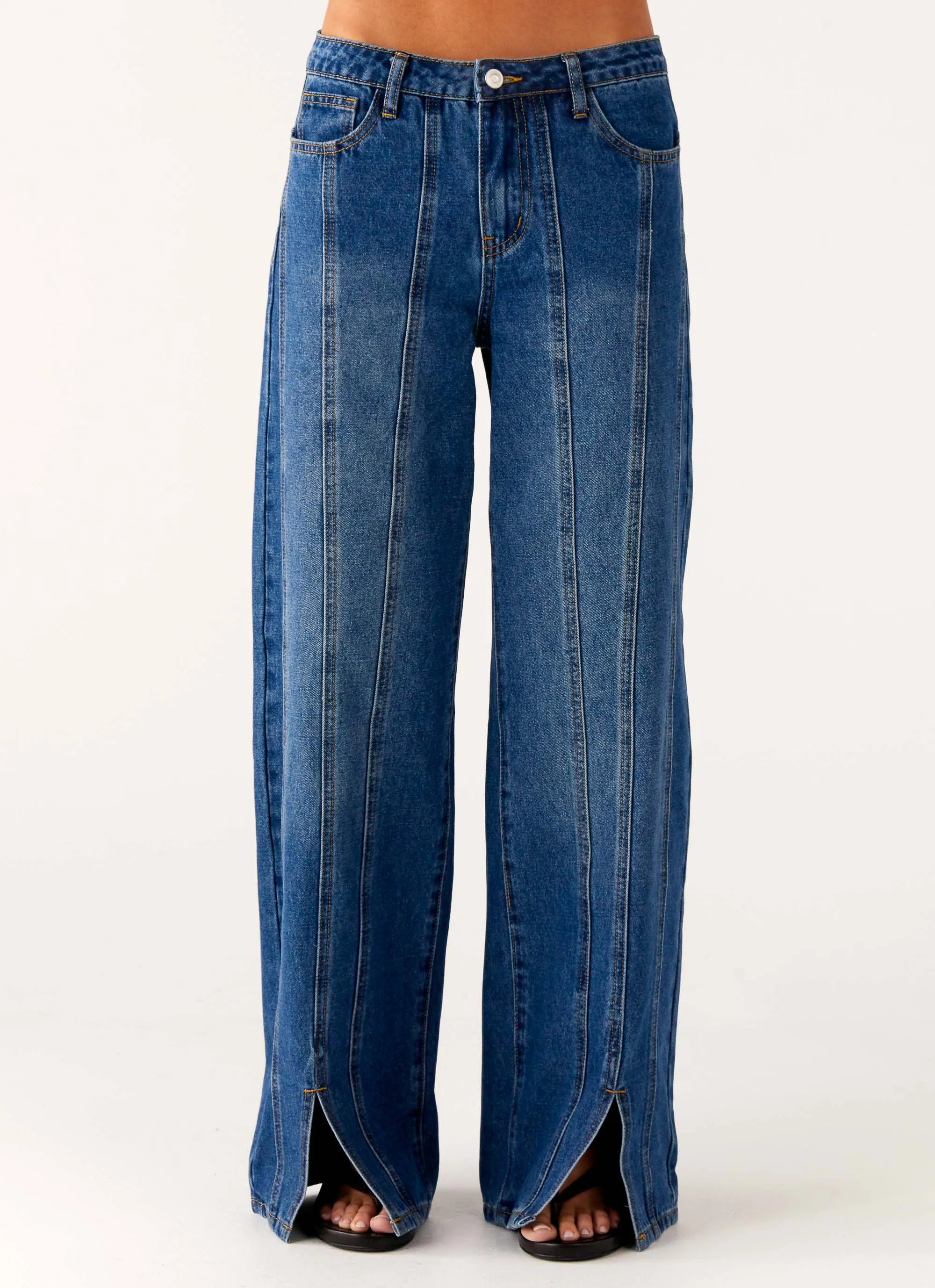 Grayson Straight Leg Jeans - Denim Blue Street Cool Sleek Option