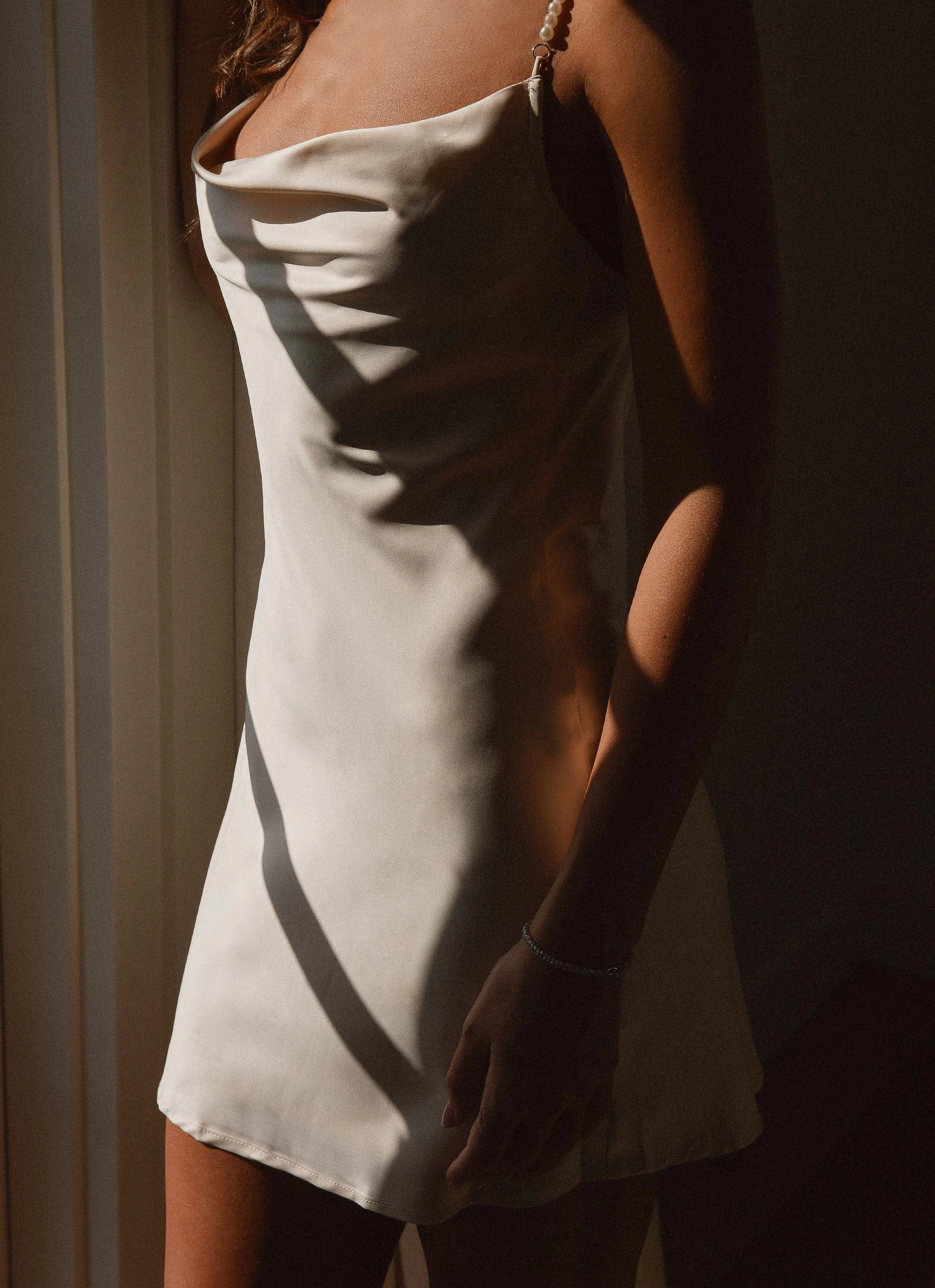 Here We Go Satin Mini Dress - Pearl Sleek long-sleeve dress Fashion Look