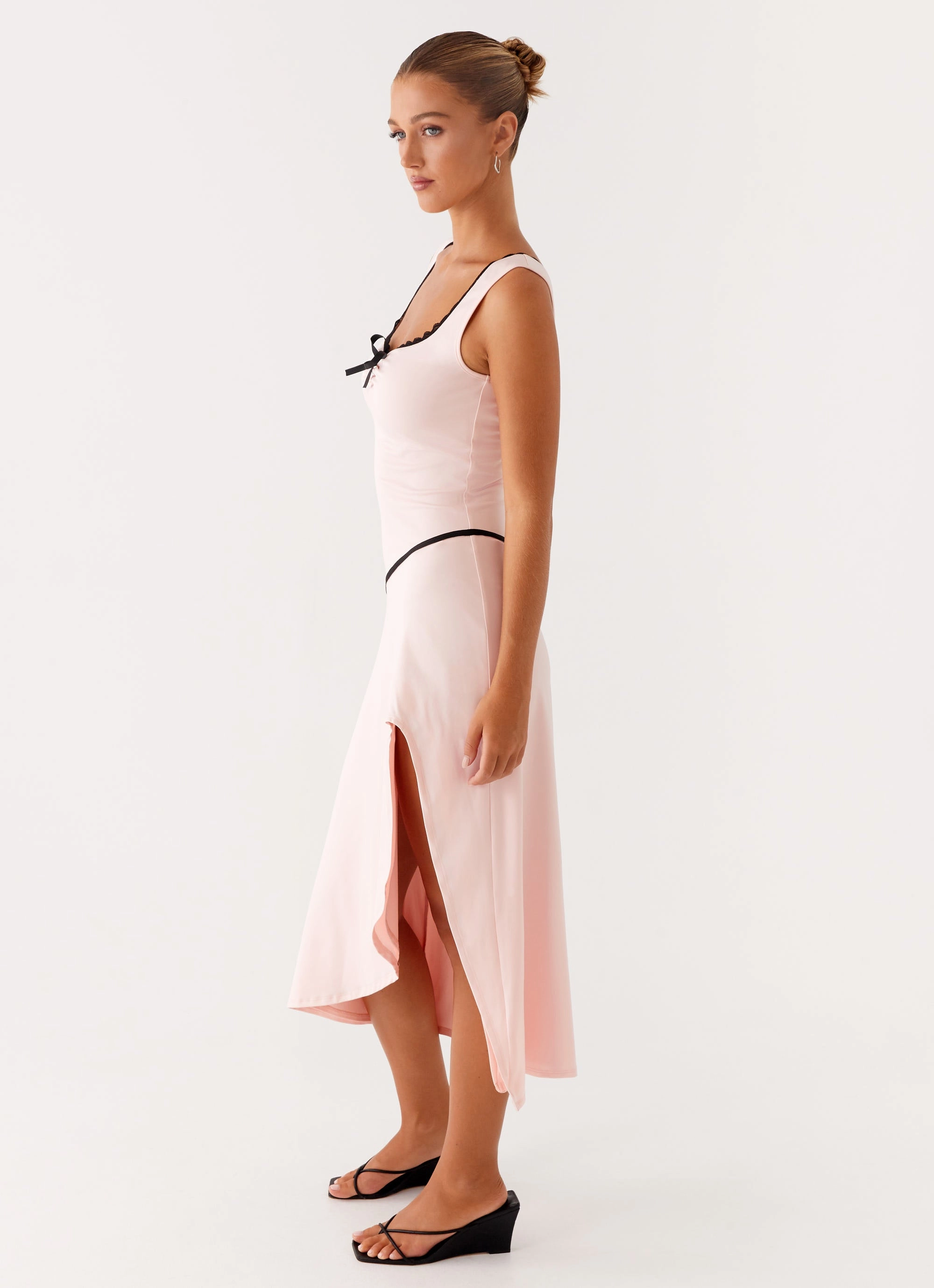 Darlene Midi Dress - Pink Playful-Detail
