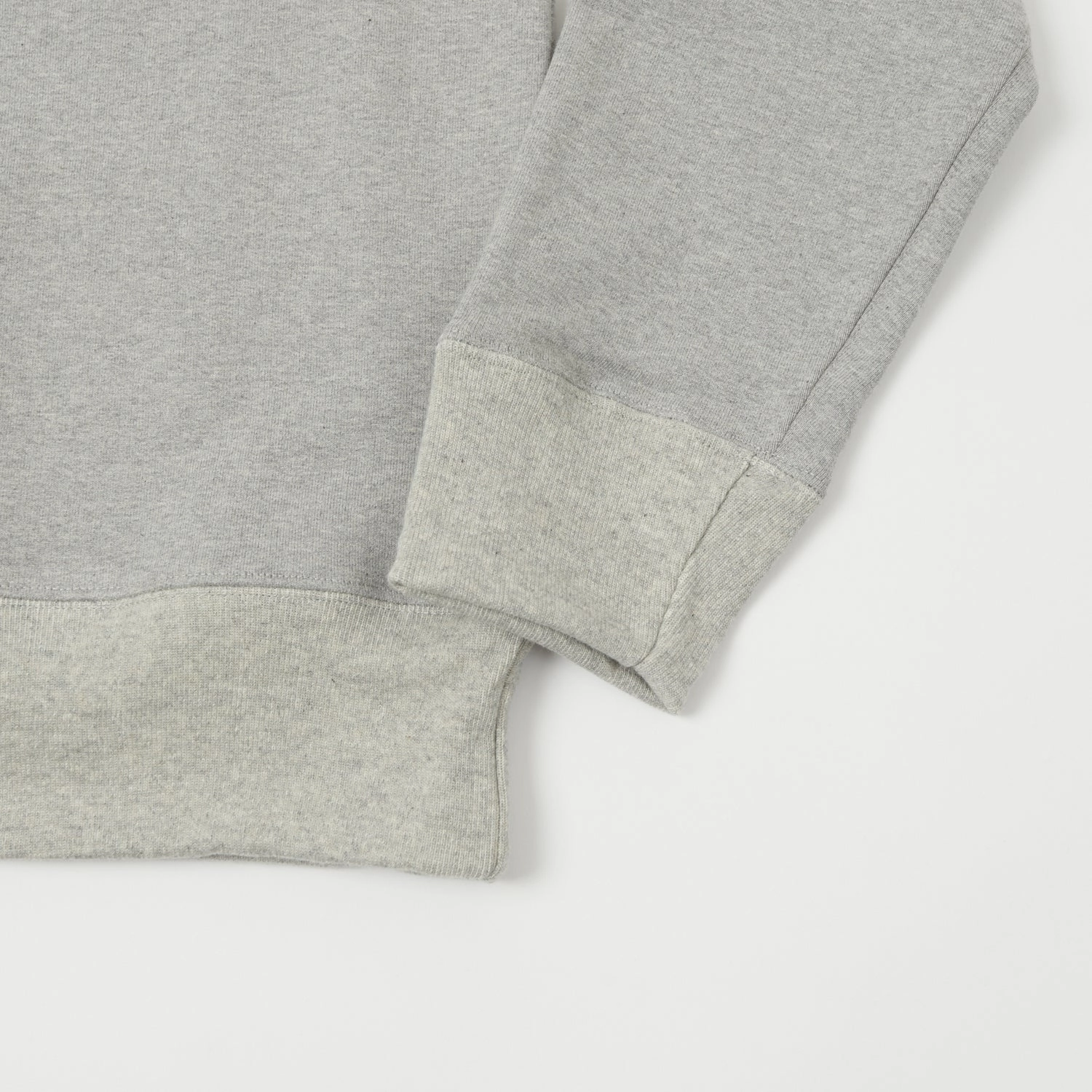 Merz b. Schwanen 3S48 Heavyweight Sweatshirt - Grey Melange All Purpose Layer loop accents